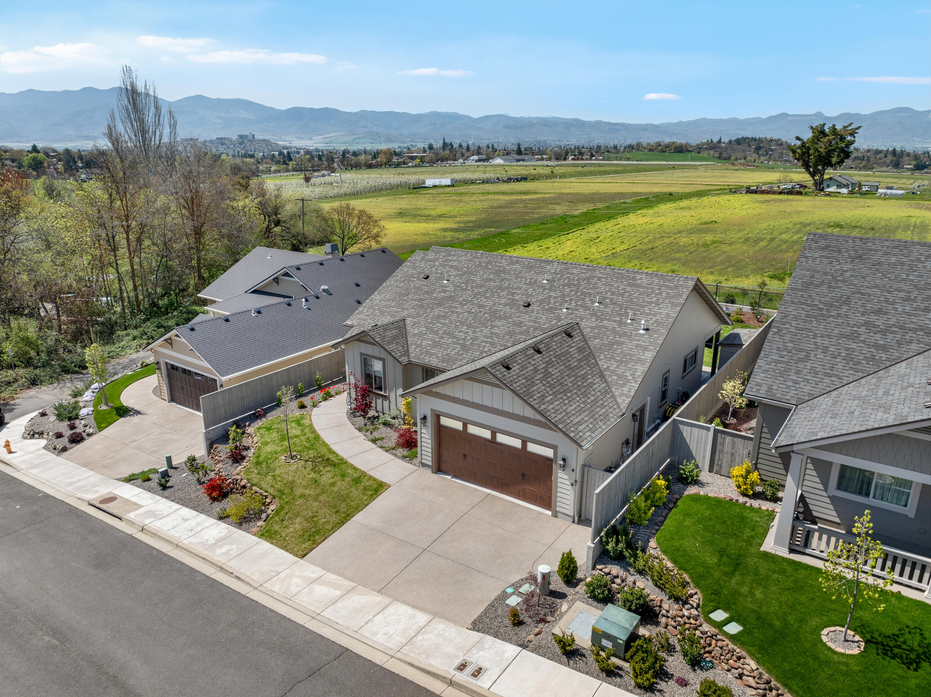 Silver Oaks - Residential