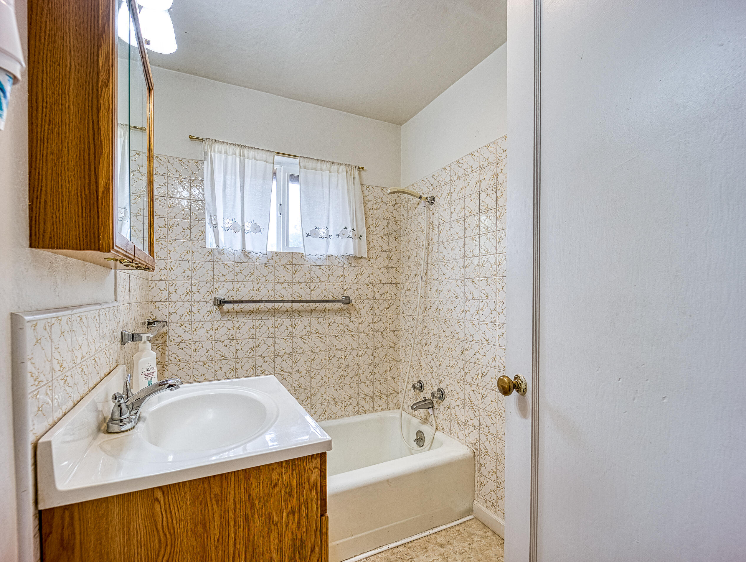 Lewis Tracts - Residential