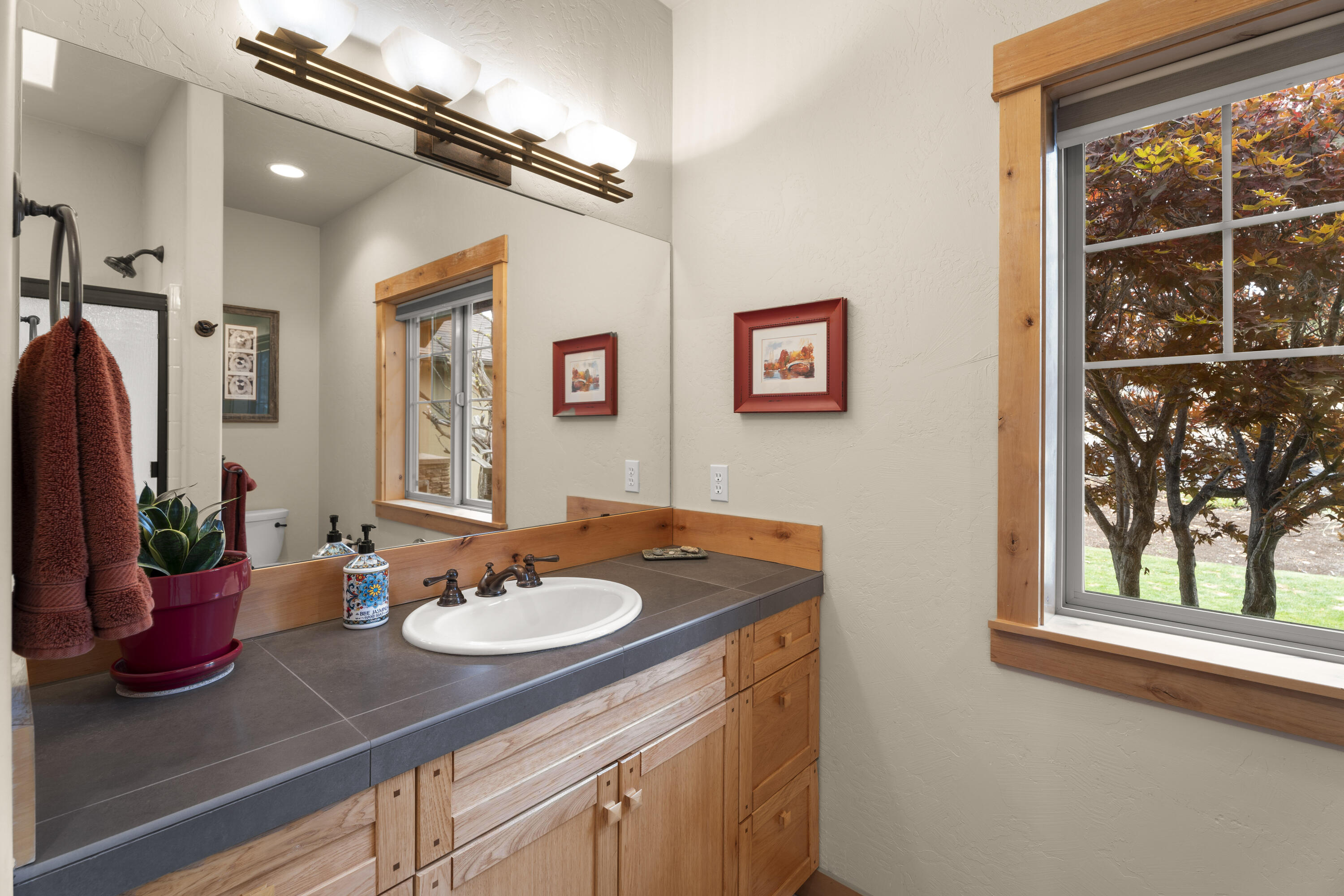 Eagle Crest - Residential