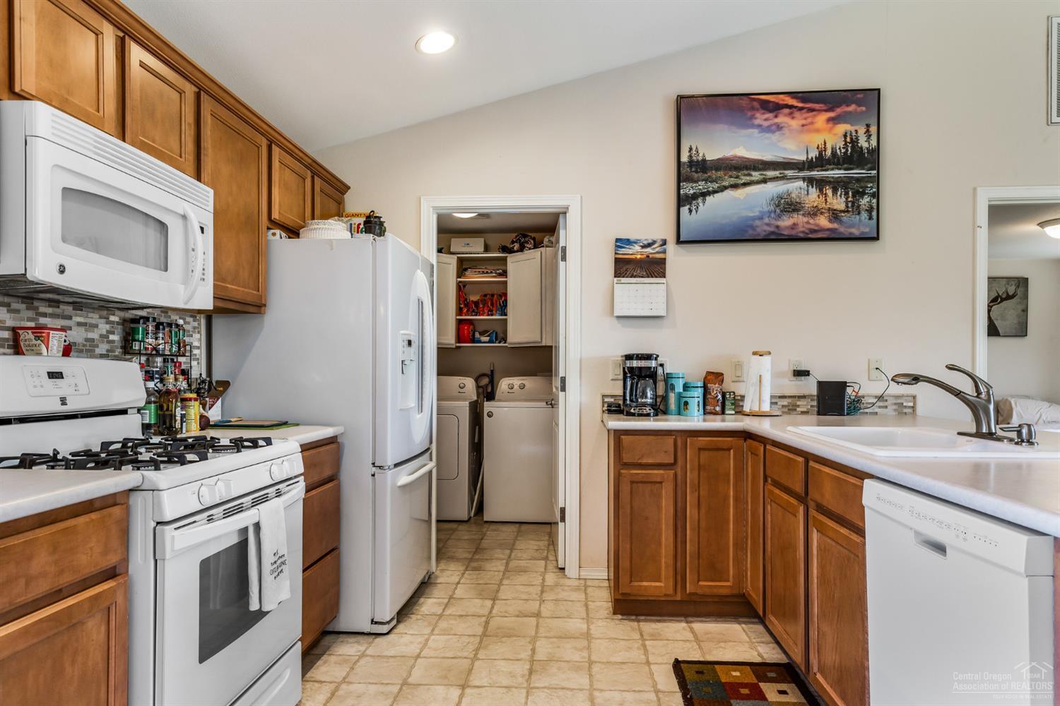 Martins Commons - Residential