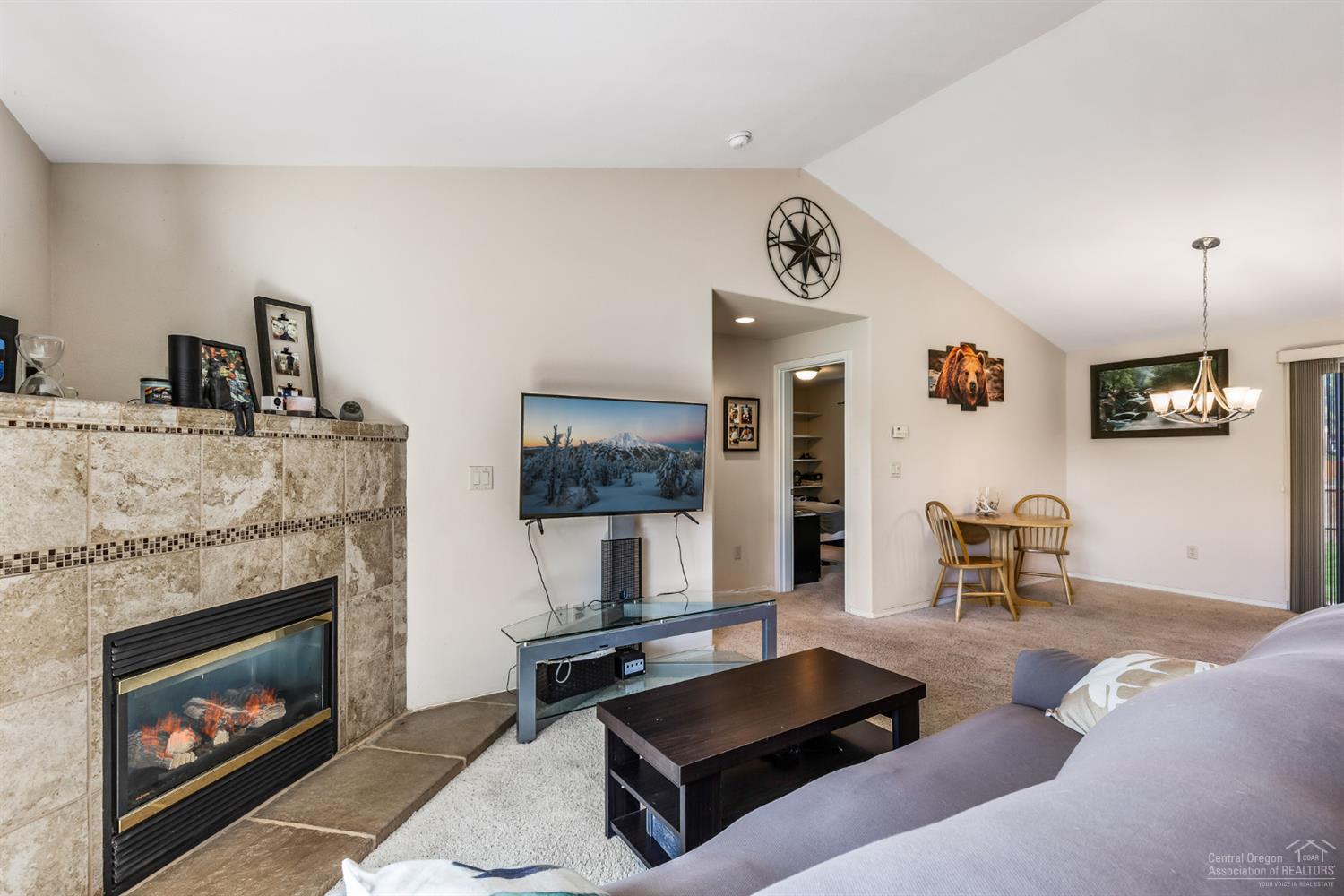 Martins Commons - Residential