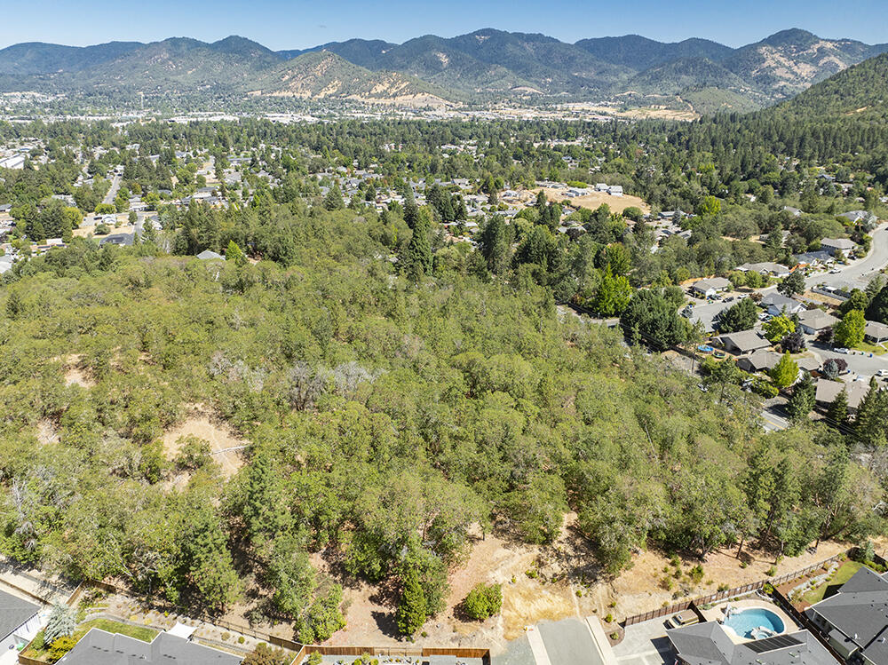 Meadow Wood Subdivision - Land