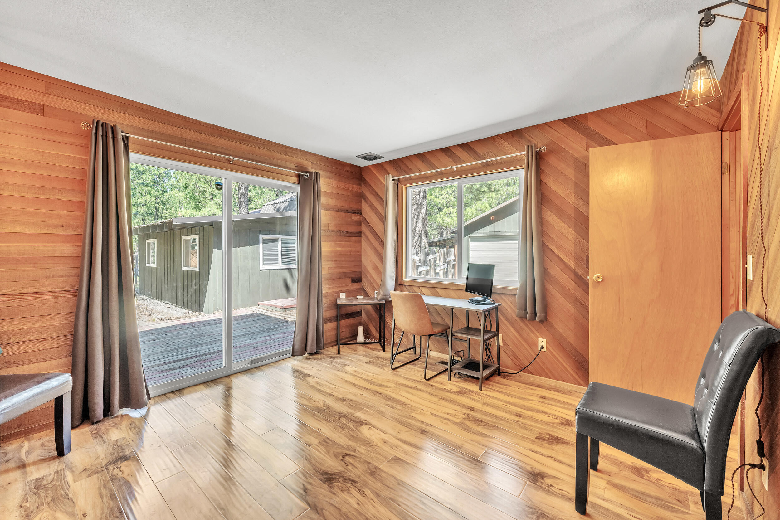 Ponderosa Pines - Residential