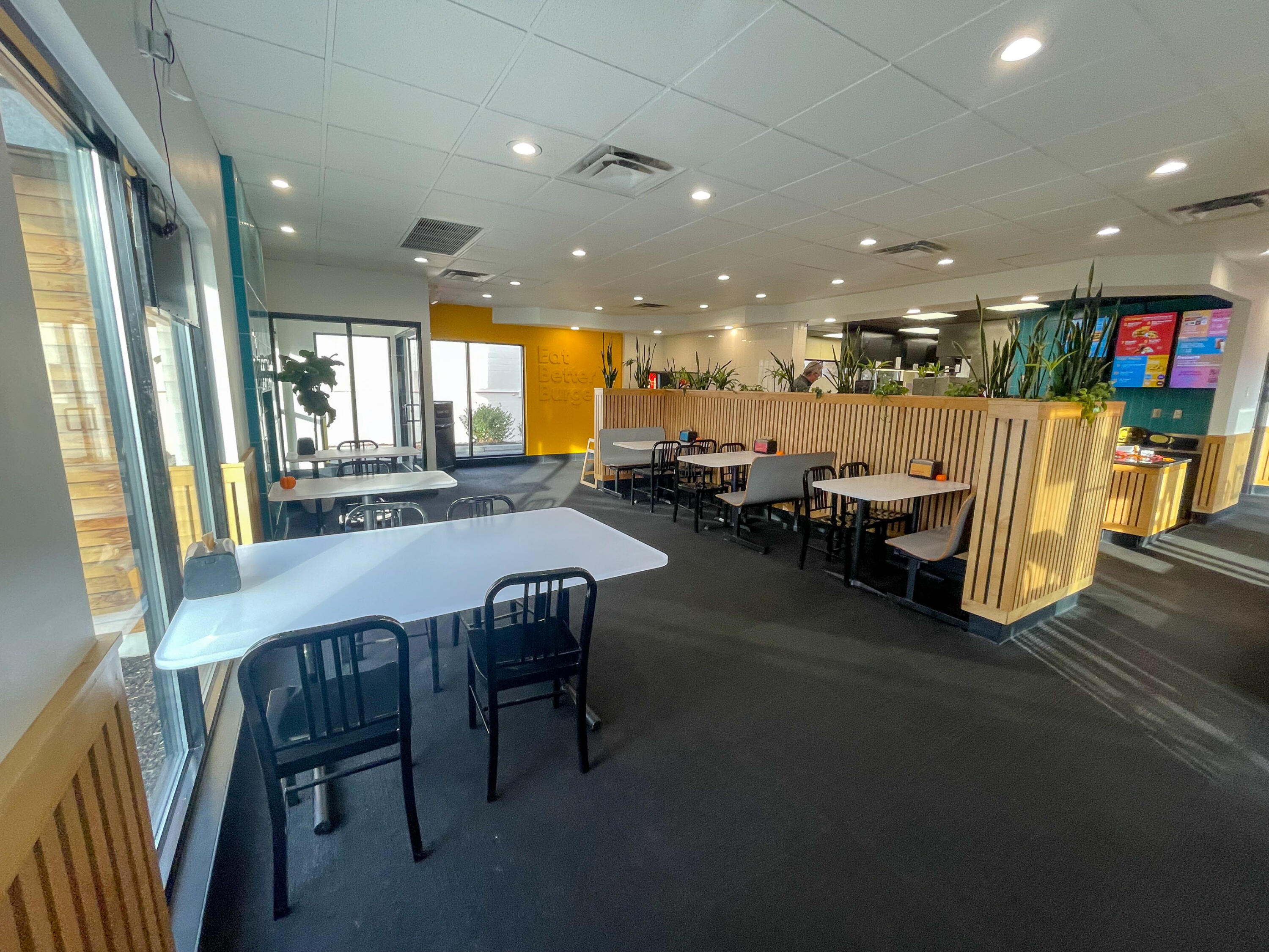 Center - Commercial Sale