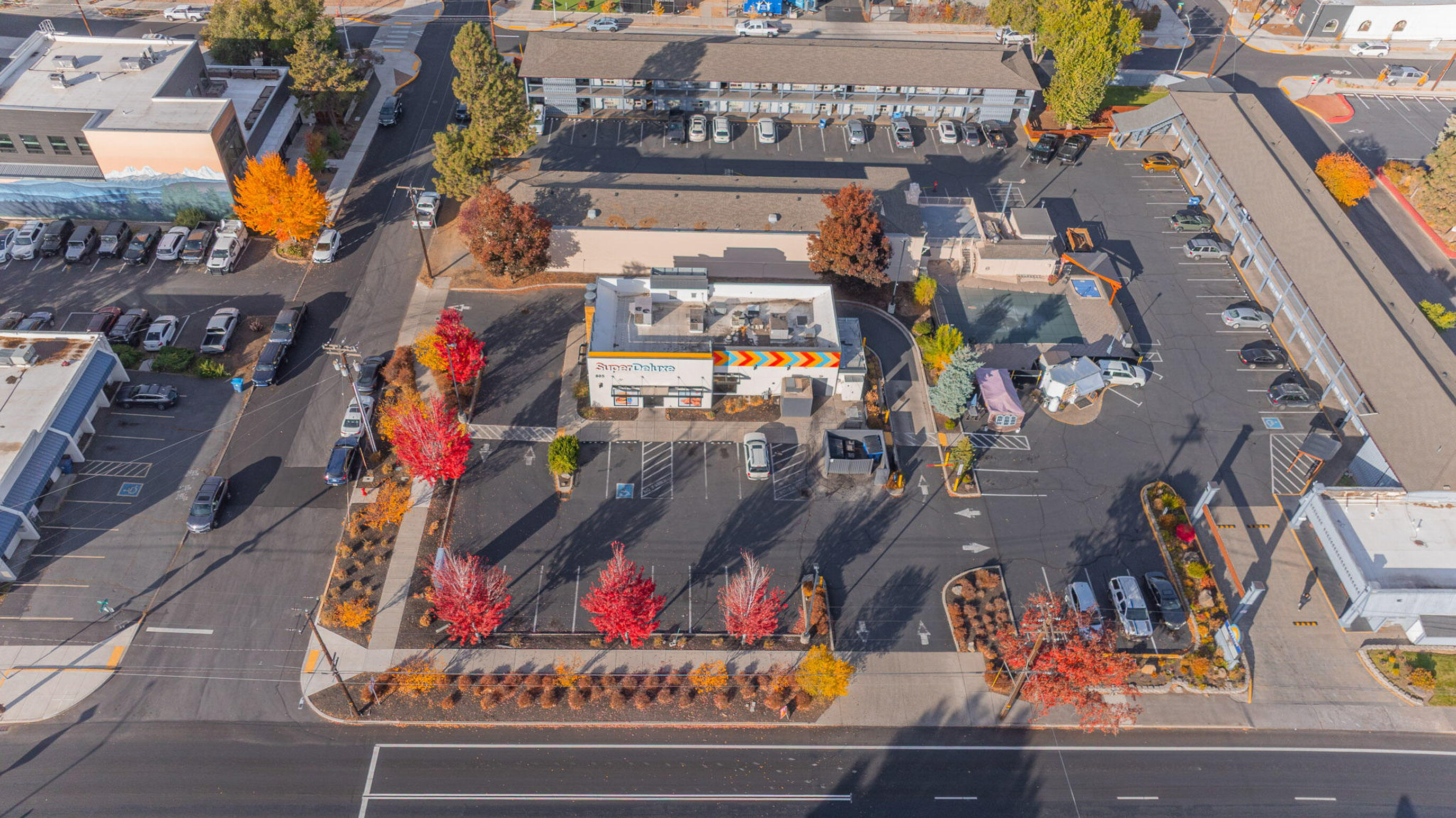 Center - Commercial Sale