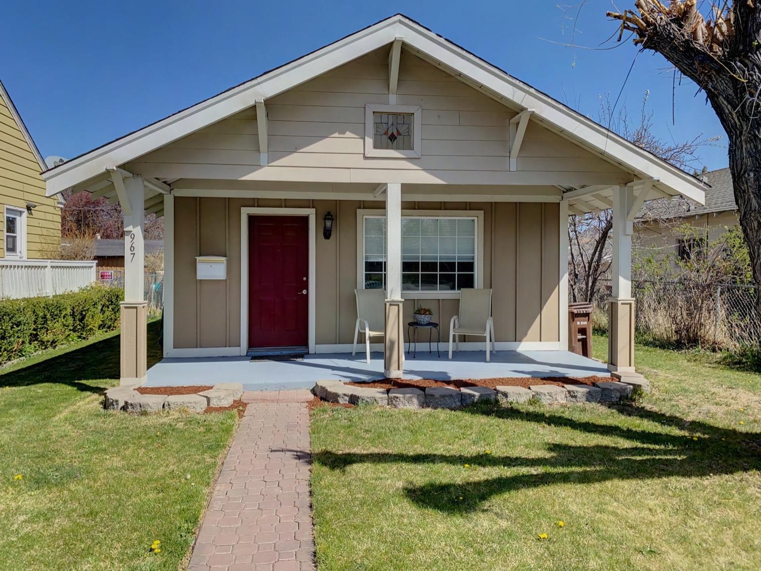 Adorable bungalow that was recently updated. Open concept living with a large kitchen. Spacious backyard that is fully fenced, large shed  and alley access.  This would be a perfect starter home.