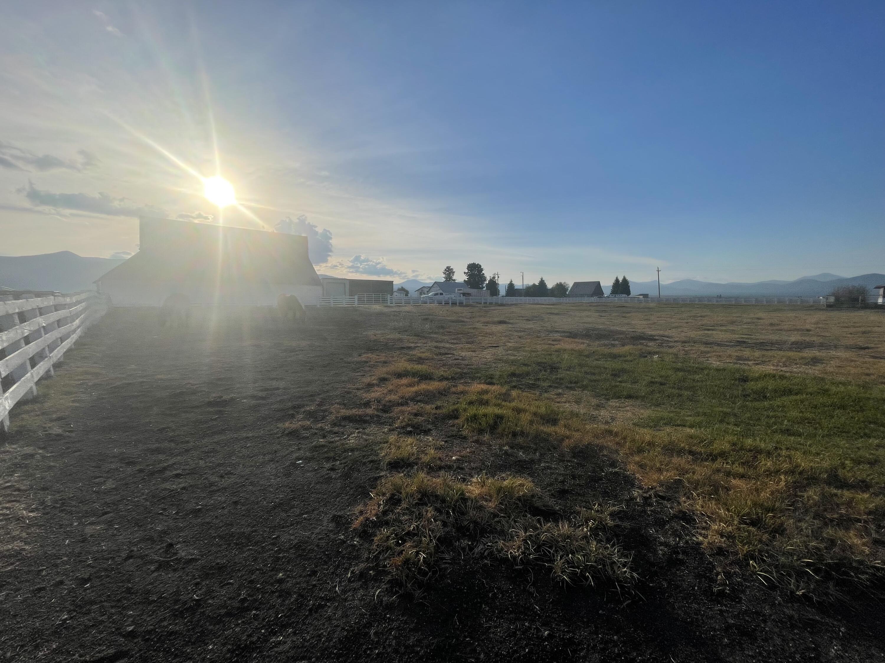 Klamath Country - Farm