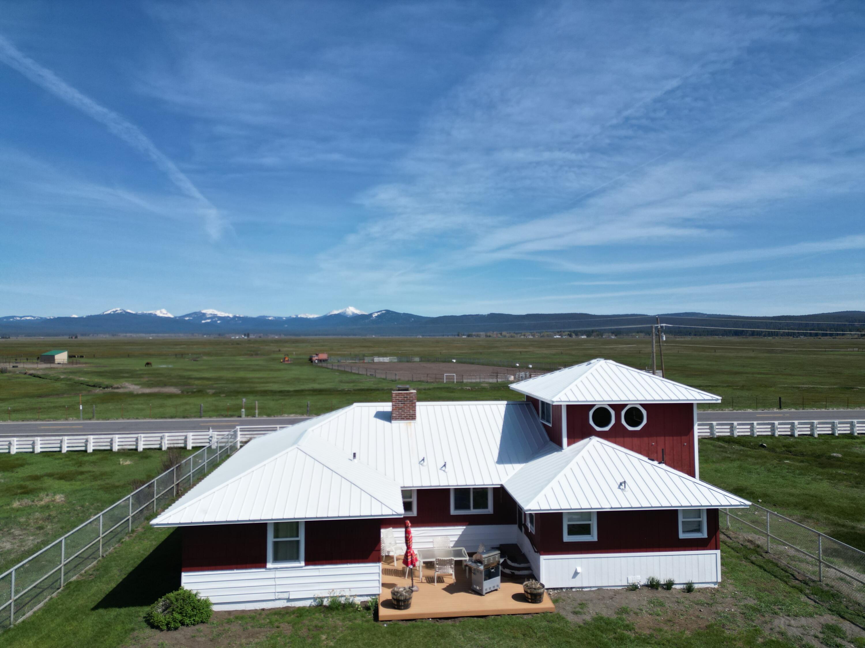 Klamath Country - Farm