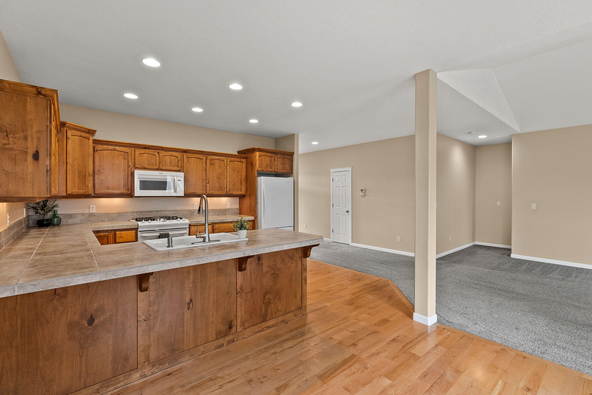 Two Bar Estates - Residential
