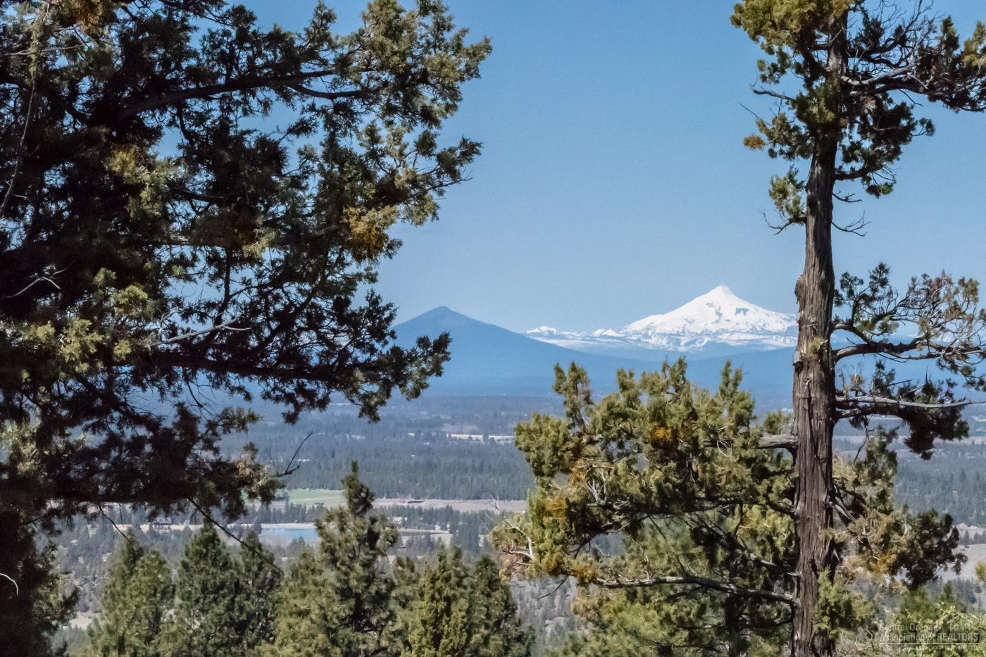 Awbrey Butte - Land