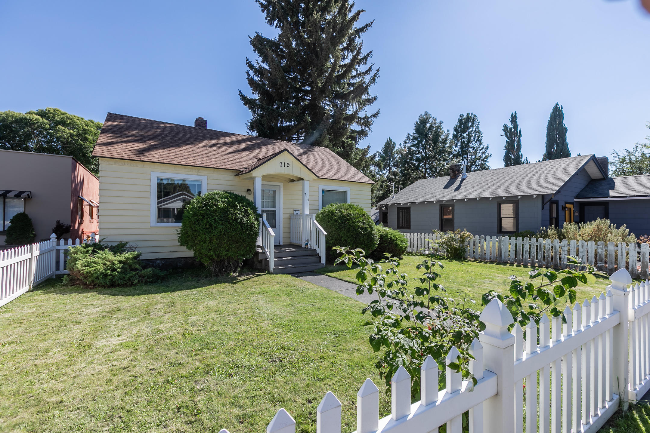 Cute bungalow in an amazing Old Town Bend location. Just a few blocks from the Old Mill District, Downtown and the Deschutes river. This home features beautiful original hardwood floors, updated bathroom, mud room and galley kitchen. There is a great space overlooking the backyard for a Tech or breakfast nook. The 600 SF basement is partially finished with newer concrete slab floors and full height ceilings. Detached single car garage for all your Bend outdoor toys. Both the front and backyards are fully fenced with in-ground sprinklers. Extra alley parking and the potential for building an ADU. Make sure to watch the video tour and take a look before this one is gone!