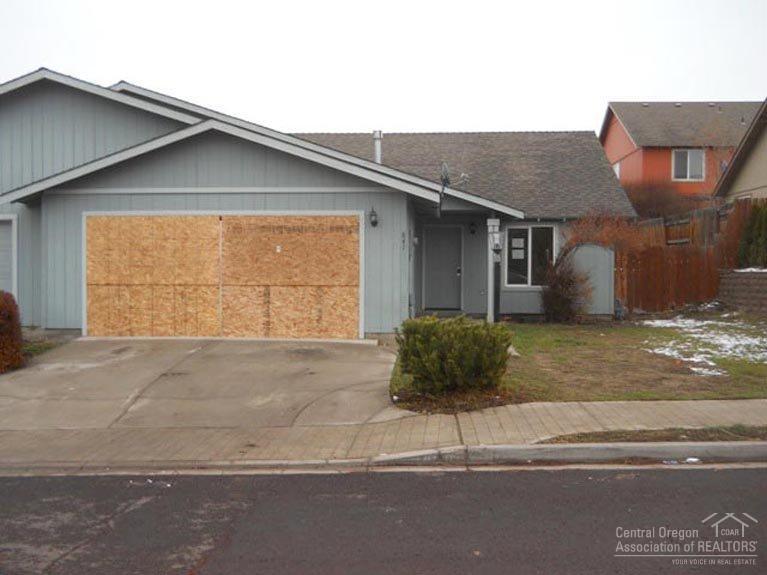 SOLD-AS-IS-See attached docs for more information on $500 credit toward Home Warranty of buyers choice. Buyer must request home warranty credit on the offer, it is not automatically given. This home is being sold as is. 3 beds-2 baths-1266 sq ft. Patio and fenced yard.