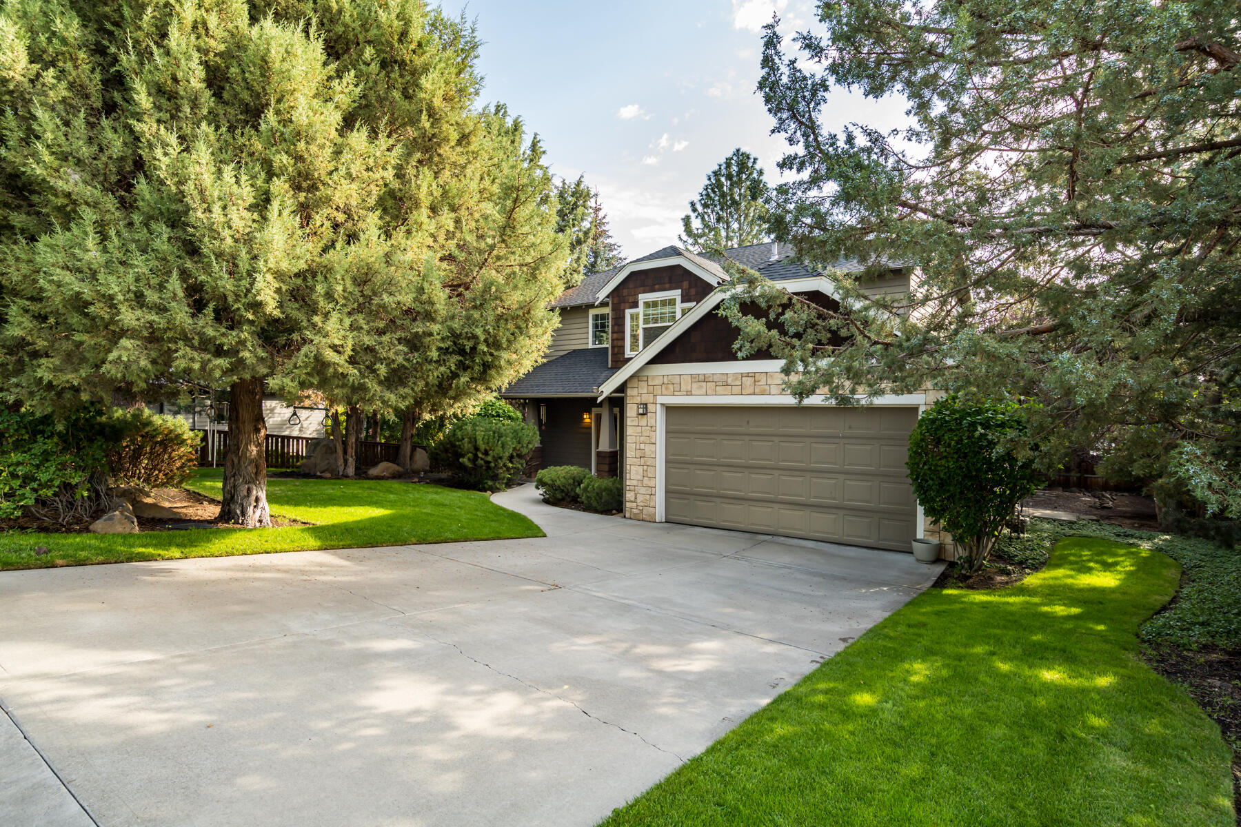Hawks Ridge - Residential