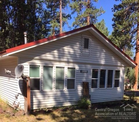 Seller needs a quick sale. Priced well below market value. This 3 bedroom 1 bath Gilchrist home is being sold as is Jump on this now! Tons of potential on a very uniques parcel of land. This is the perfect starter home or ideal for an investor looking for renters. It has beautiful large windows showcasing the front yard. A wooden fenced in back deck is separate from the chainlinked fenced area around the back.A small shed sits at the back of the carport. With TLC this could be adorable.