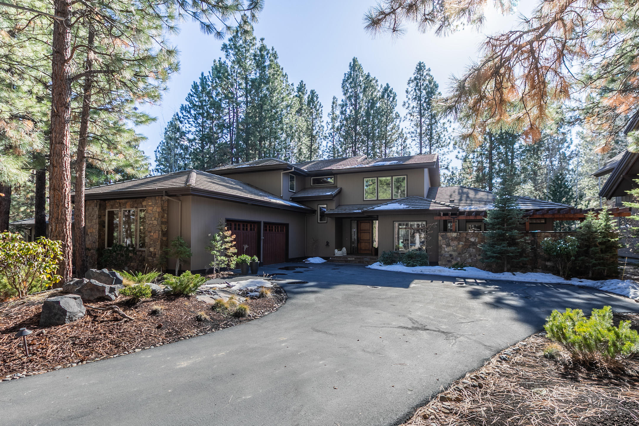 Broken Top - Residential