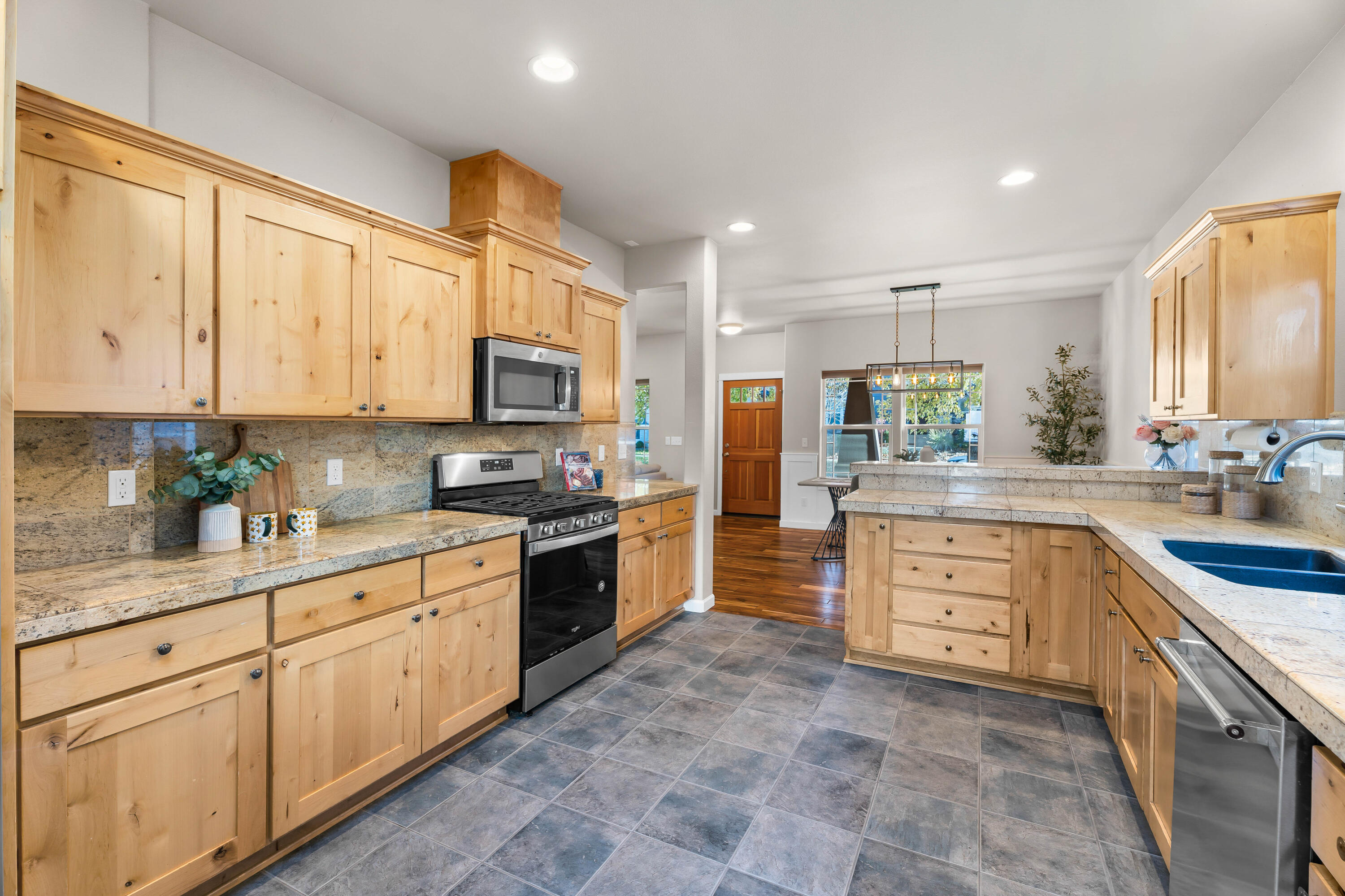 Oakview - Residential