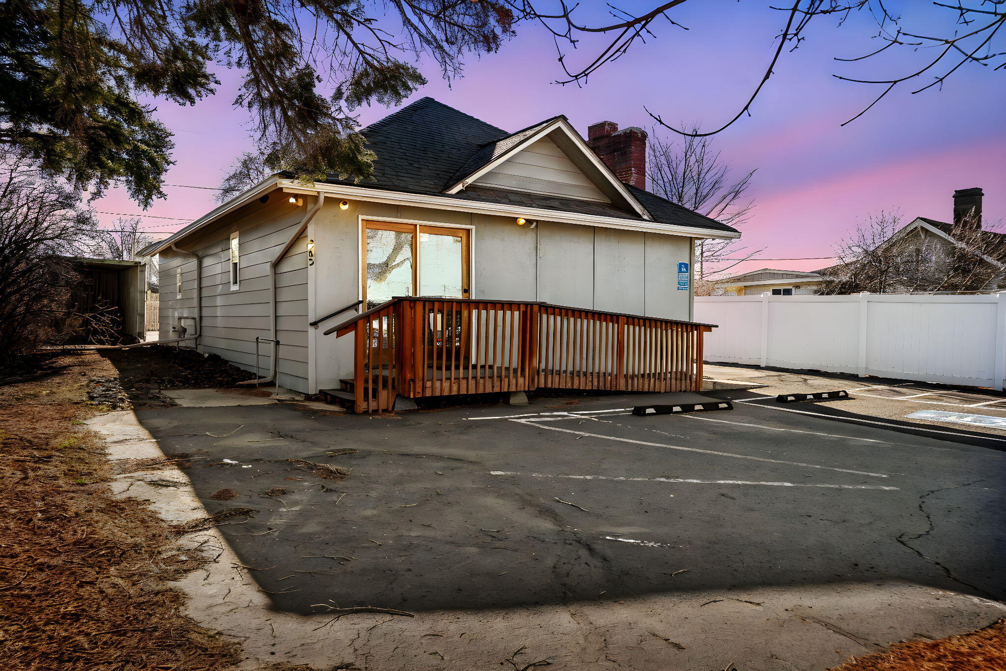 Terminal - Commercial Sale
