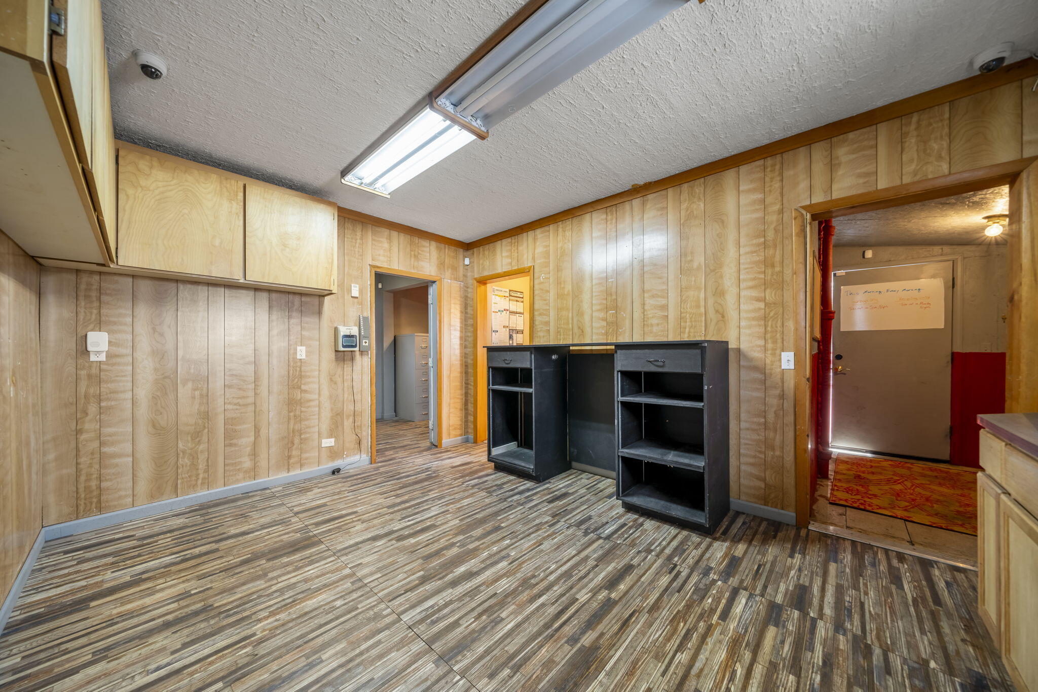 Terminal - Commercial Sale