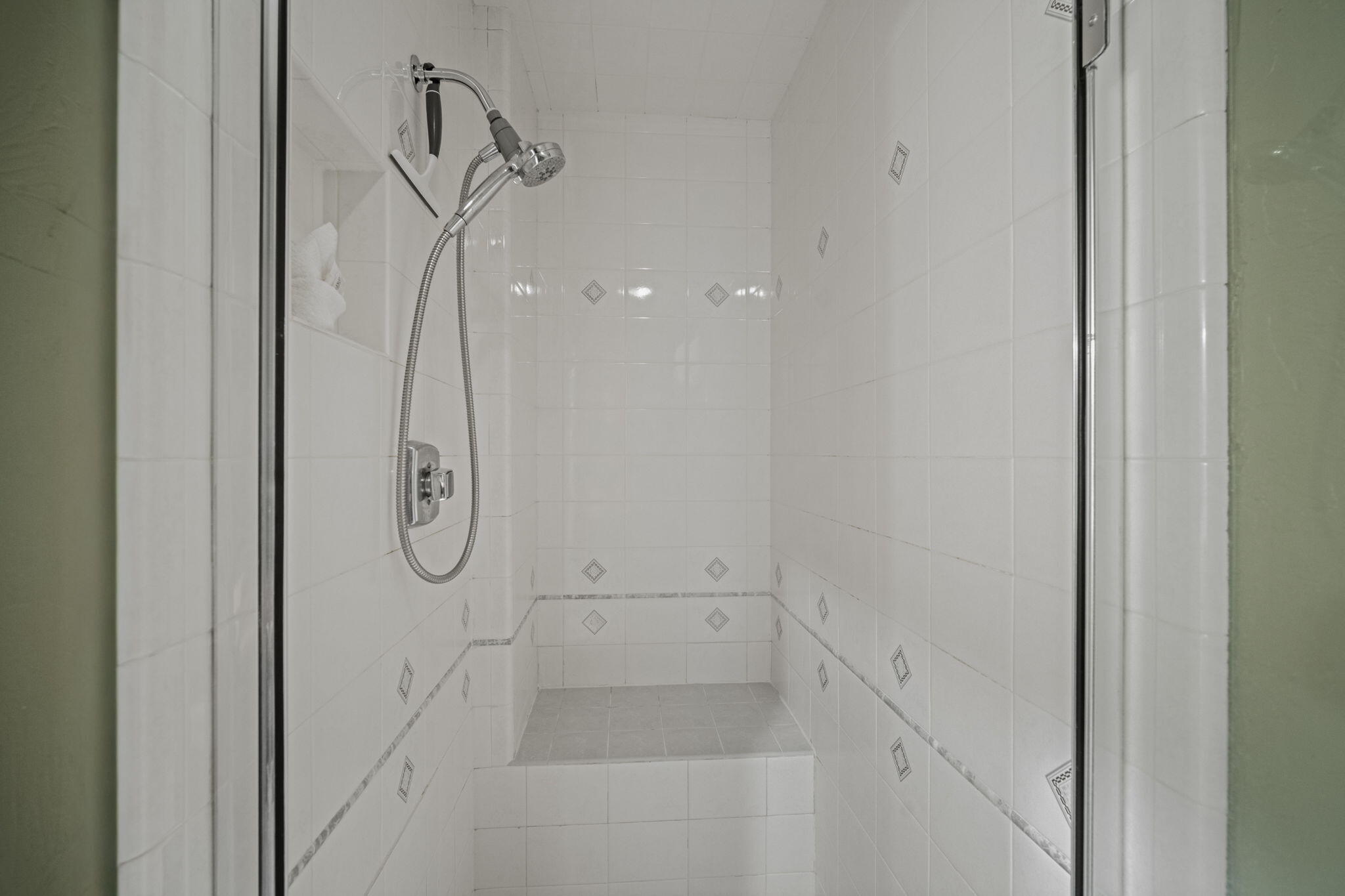 StoneTH - Residential