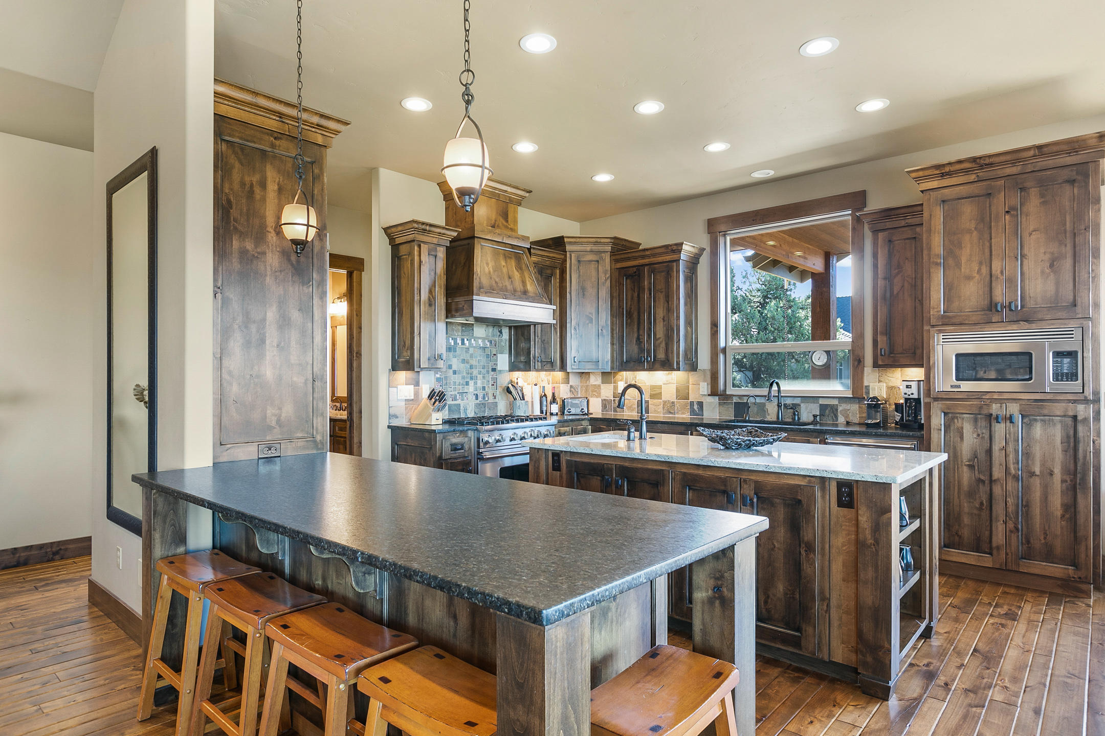 Eagle Crest - Residential