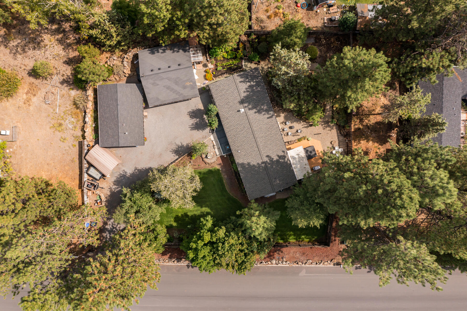 Romaine Village - Residential