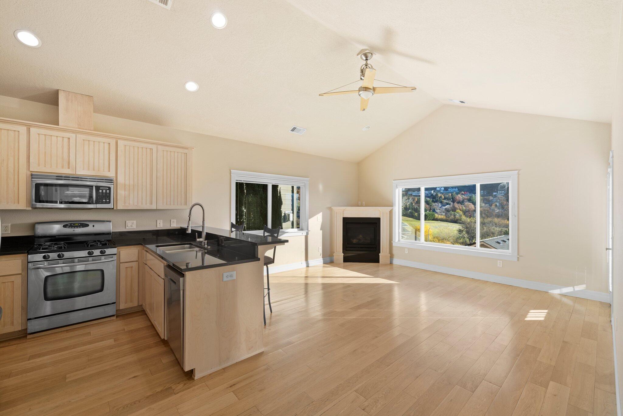 Forest Ridge At Vista Pointe Phase 8 - Residential