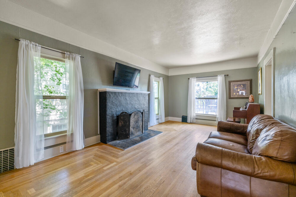 Klamath Falls -First Addition - Residential