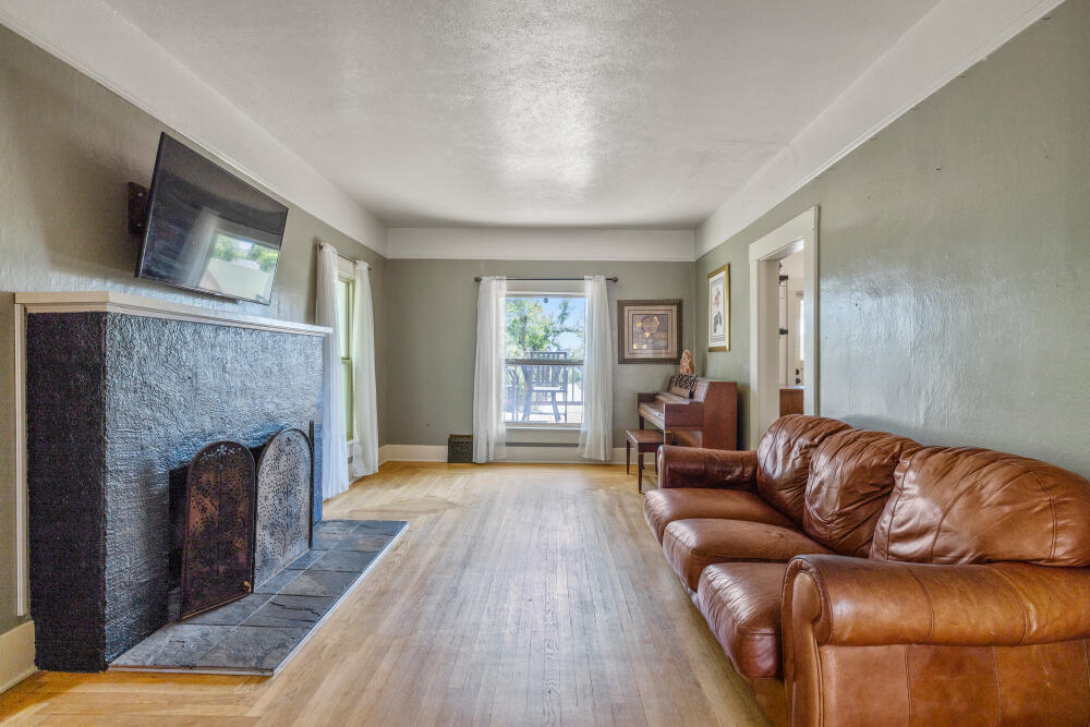 Klamath Falls -First Addition - Residential