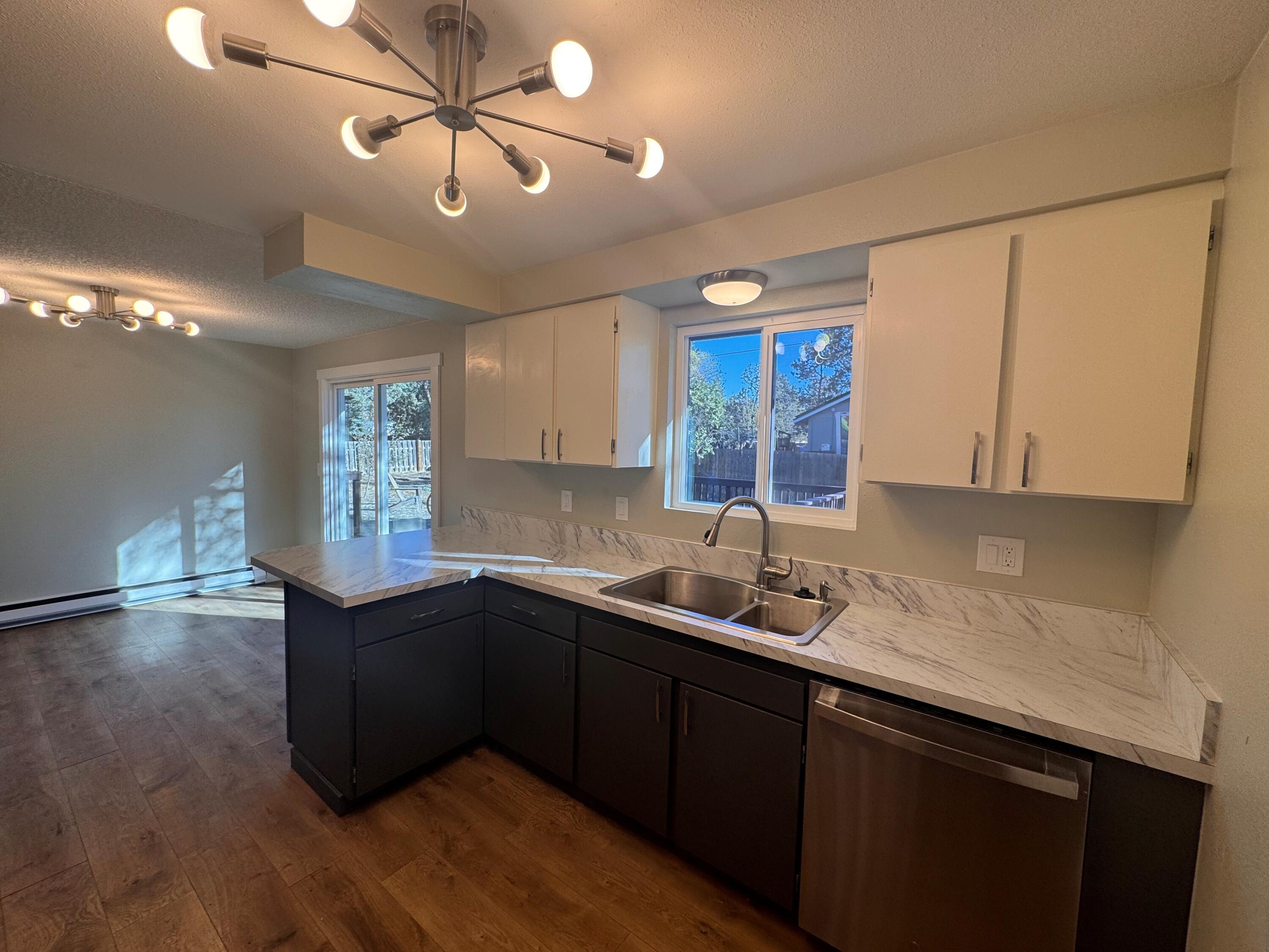 Deschutes River Tr - Residential