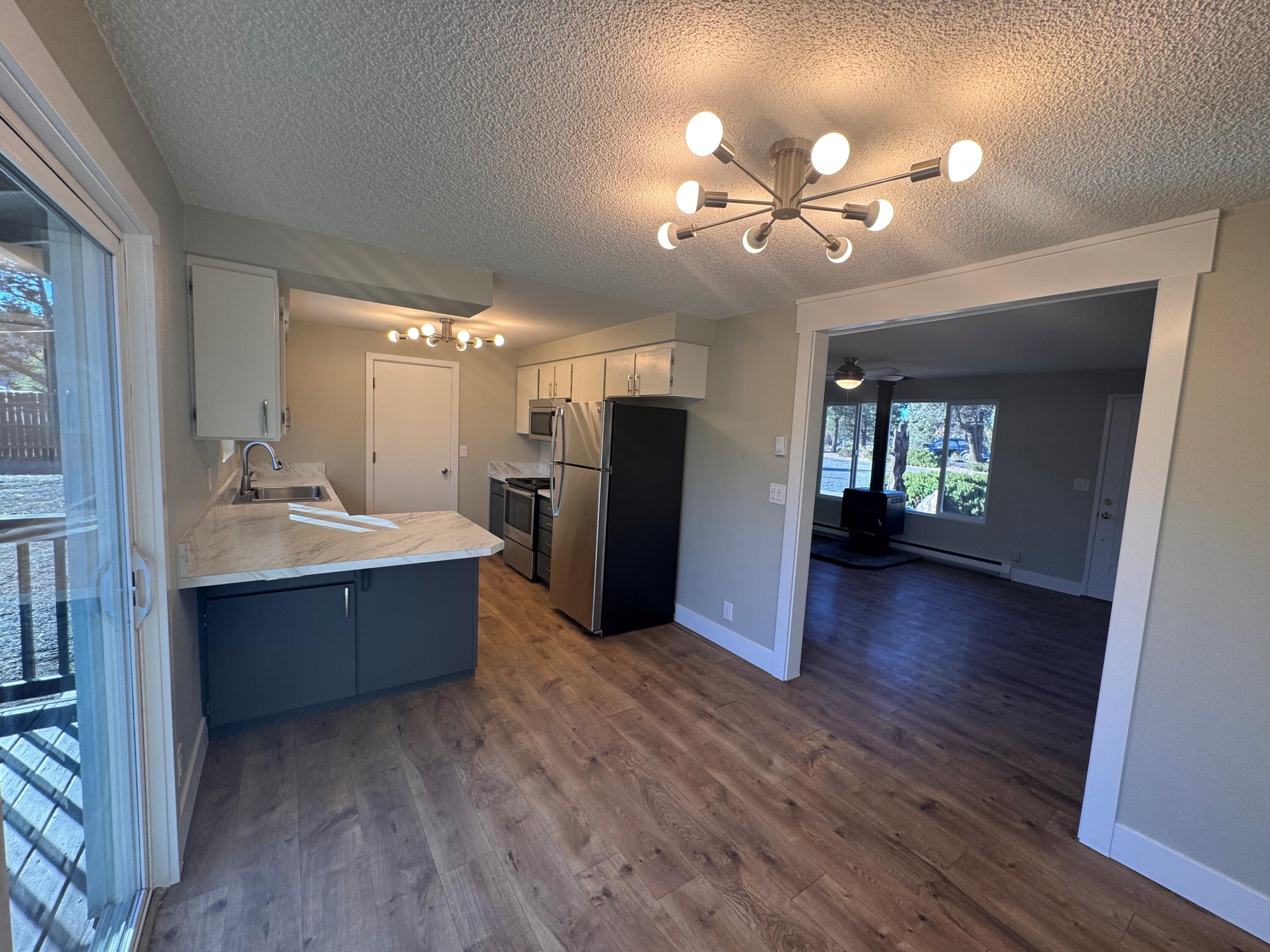 Deschutes River Tr - Residential