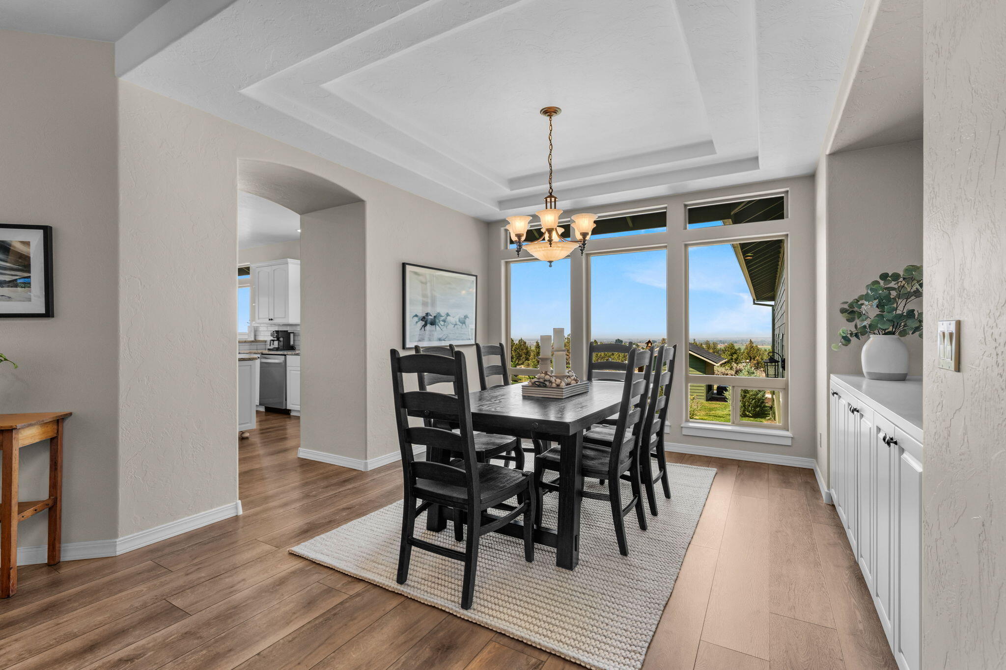 Mtn View Estate - Residential