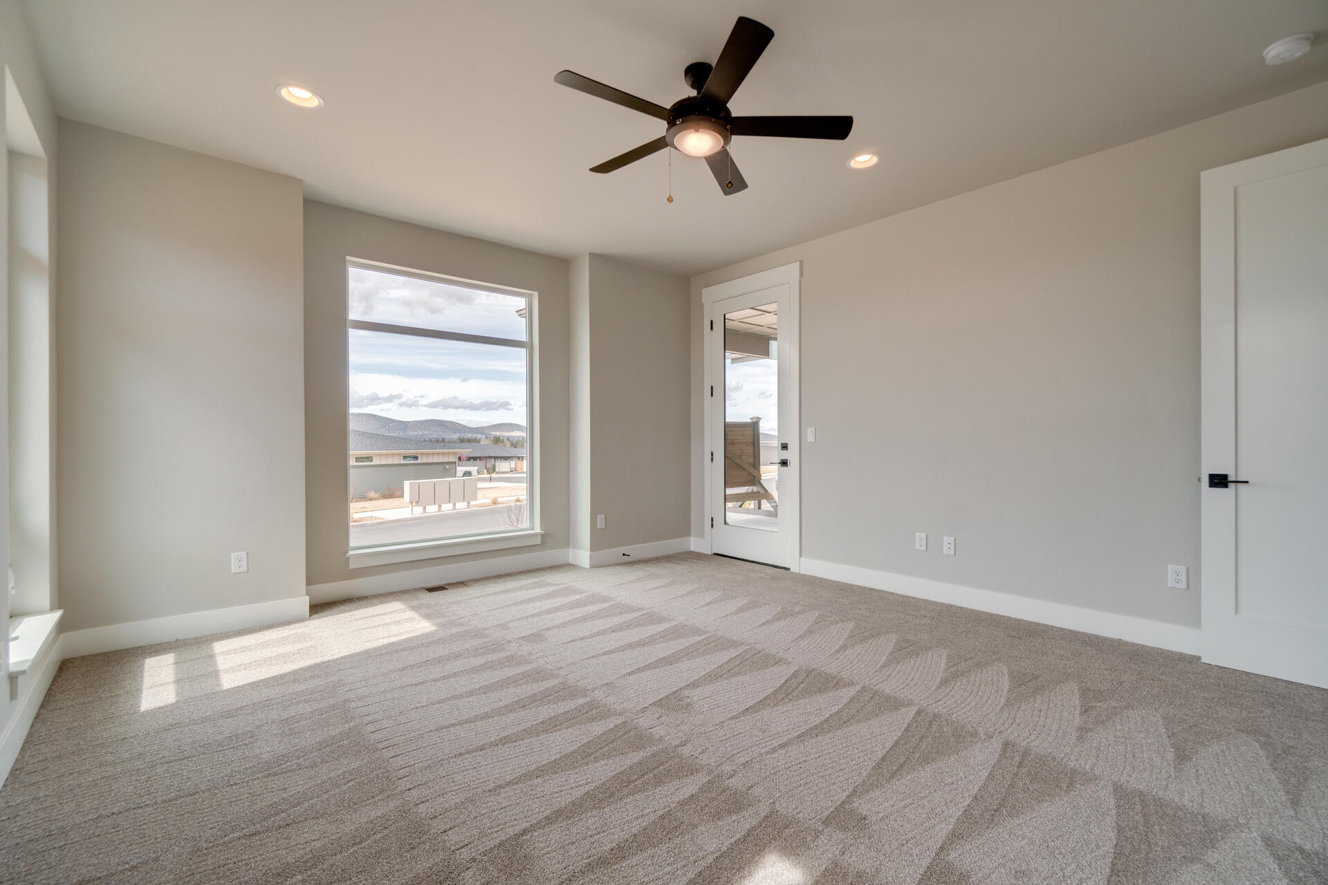 Redtail Ridge - Residential
