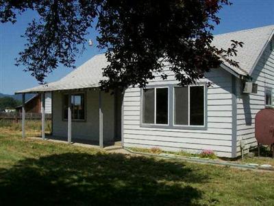 Bankruptcy, Mini-farm W/Newer Large Barn/Shop, Plus Extra Sleeping And Fruit Room. Call Listing Agent For Bankruptcy Details B/4 Making Offer.