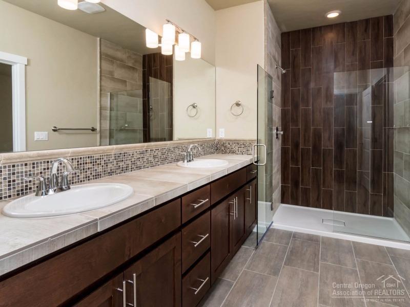 Fieldstone Crossing - Residential