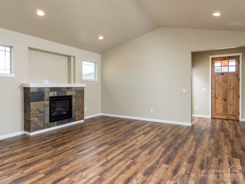 Fieldstone Crossing - Residential