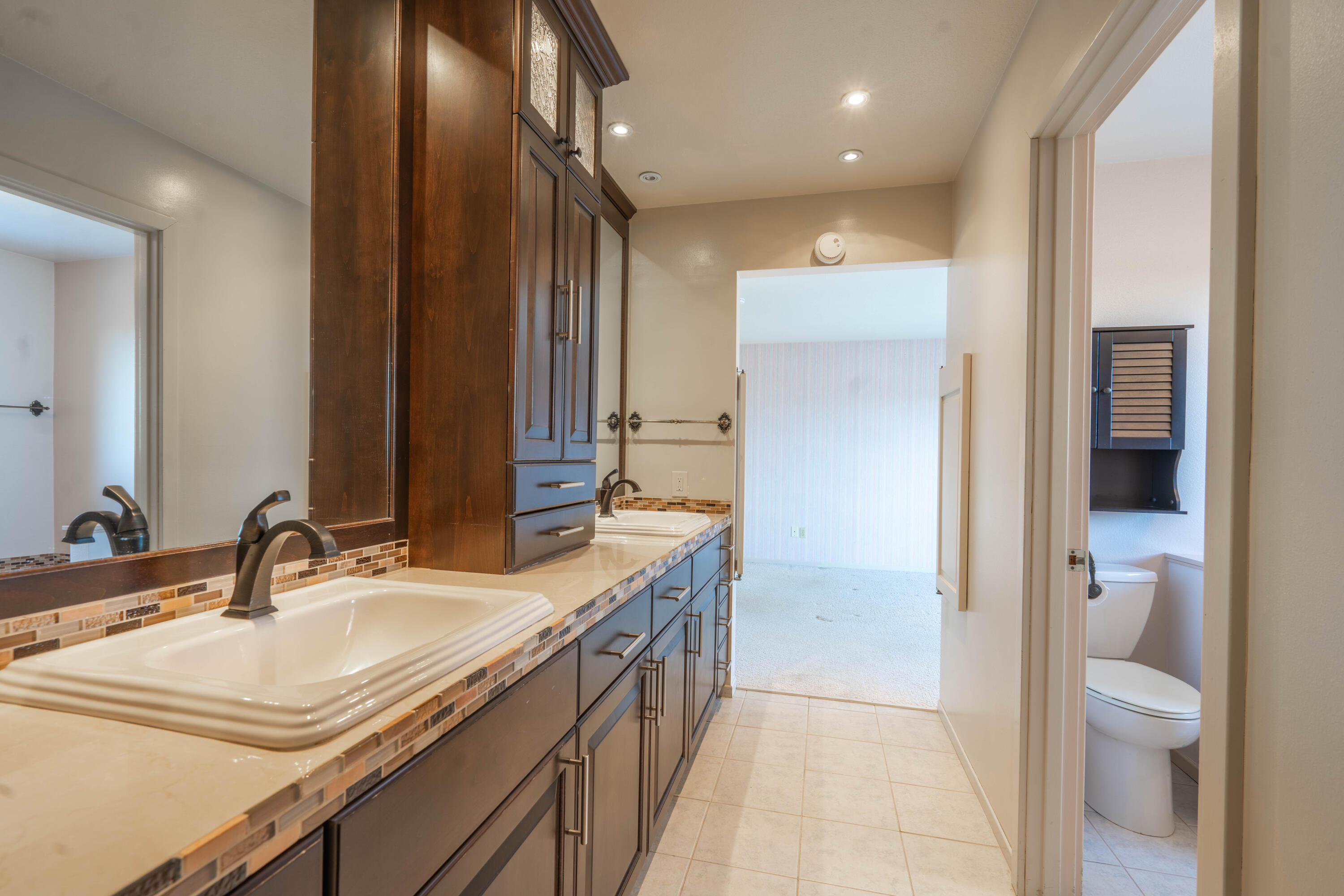 Eagle Crest - Residential