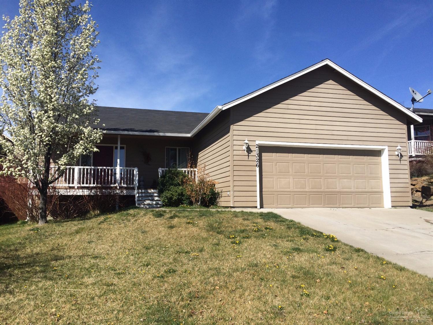 Great location in NE Bend close to hospital, shopping, parks, and schools. Single story on large lot. Walk into this home with a nice entrance for your plants, which could be turned into a solarium. All the big windows make this home very light and bright. Gas cooking stove in kitchen, which leads out to private deck in fenced yard. Large master with walk-in closet also leads to deck.