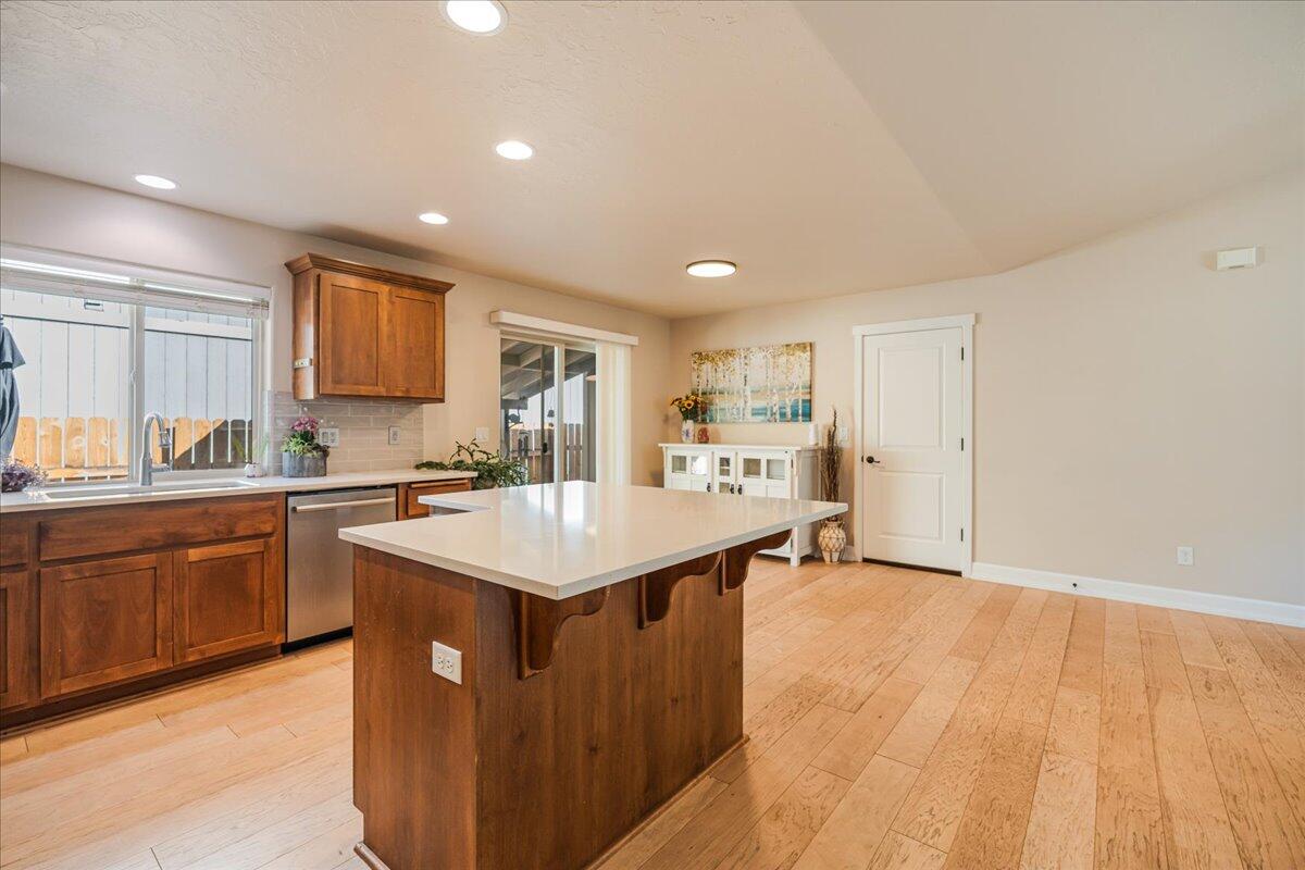 Madison Park - Residential