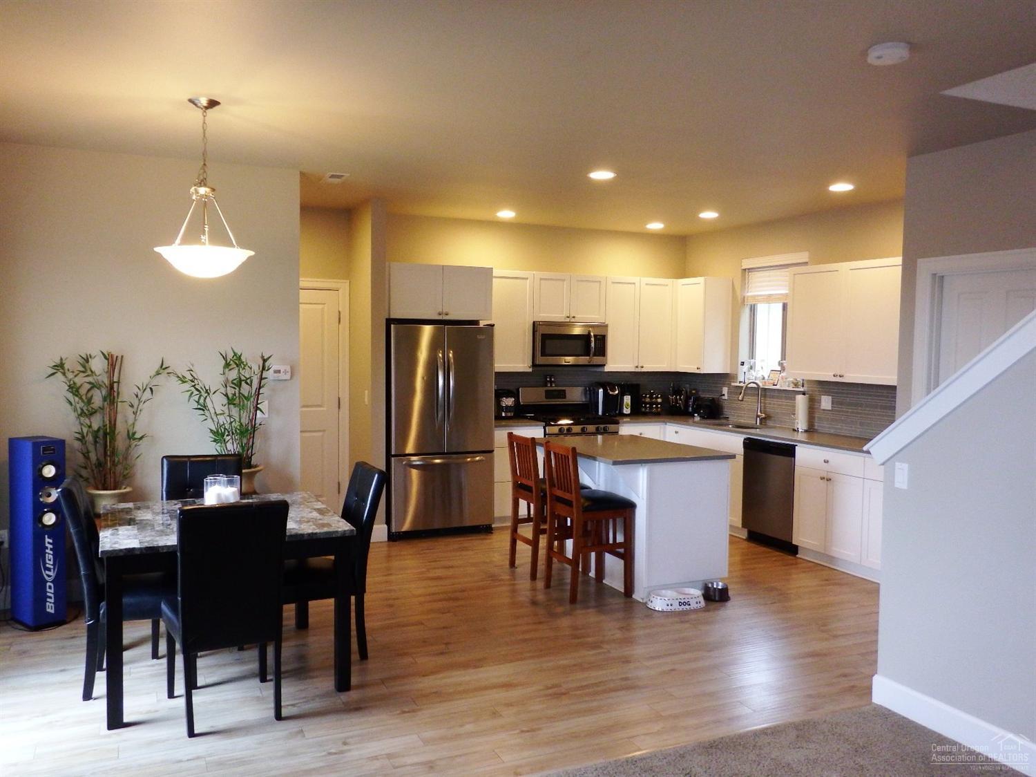 Parkway Village - Residential