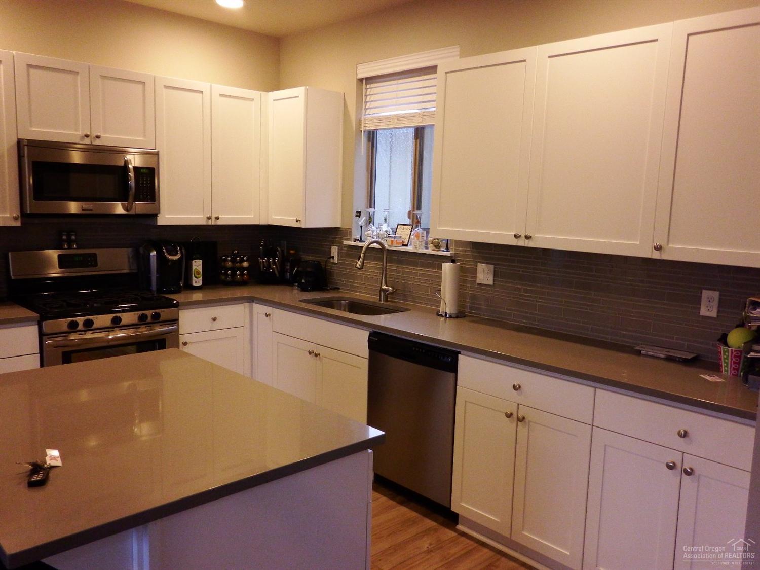 Parkway Village - Residential