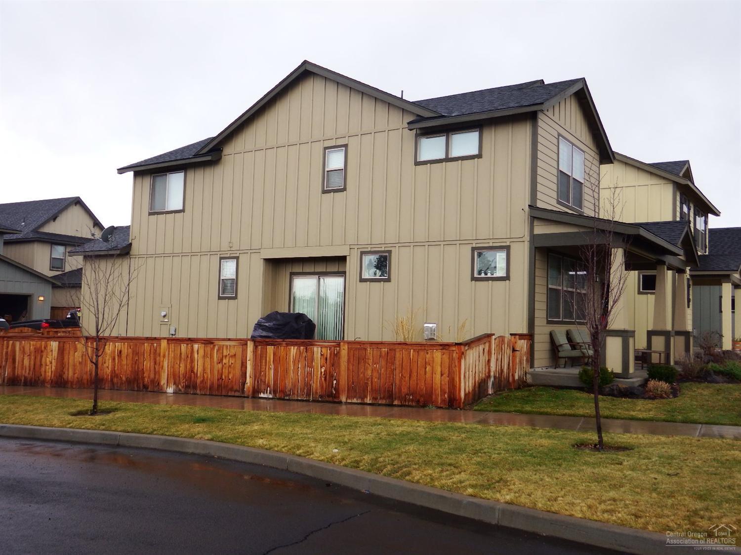 Parkway Village - Residential
