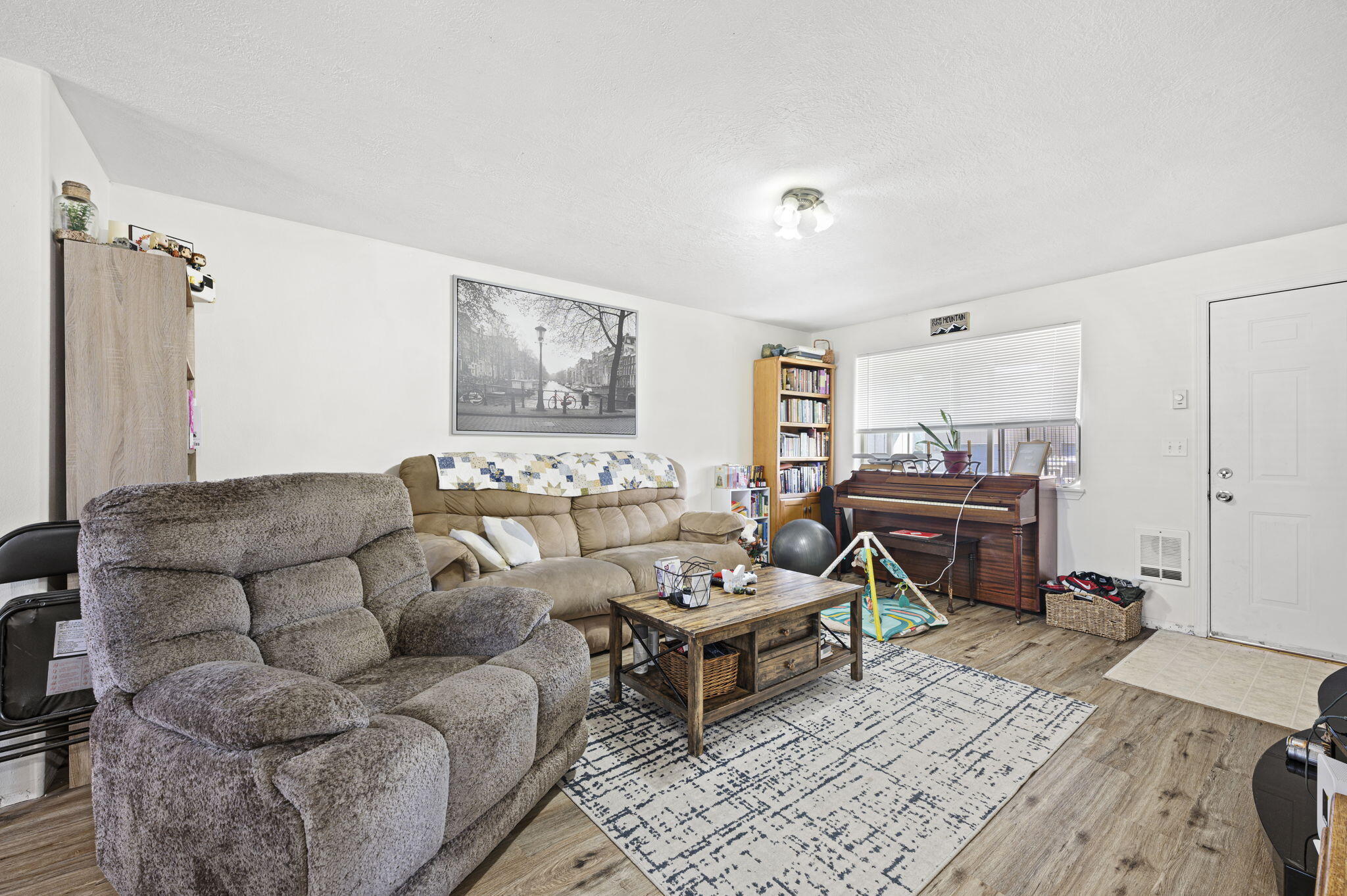 Steve W Yancey - Residential Income