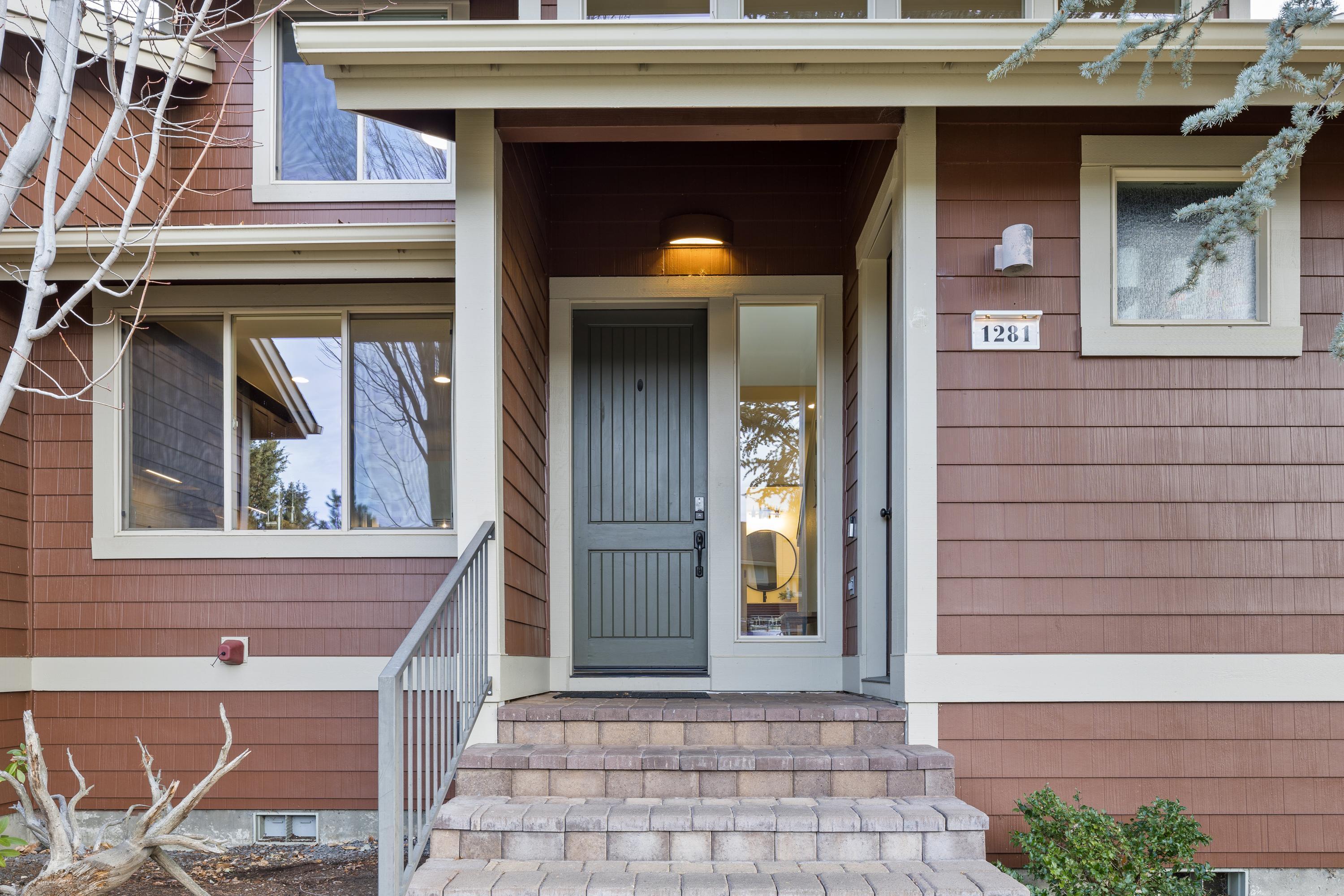 Ridge At Eagle Crest - Residential