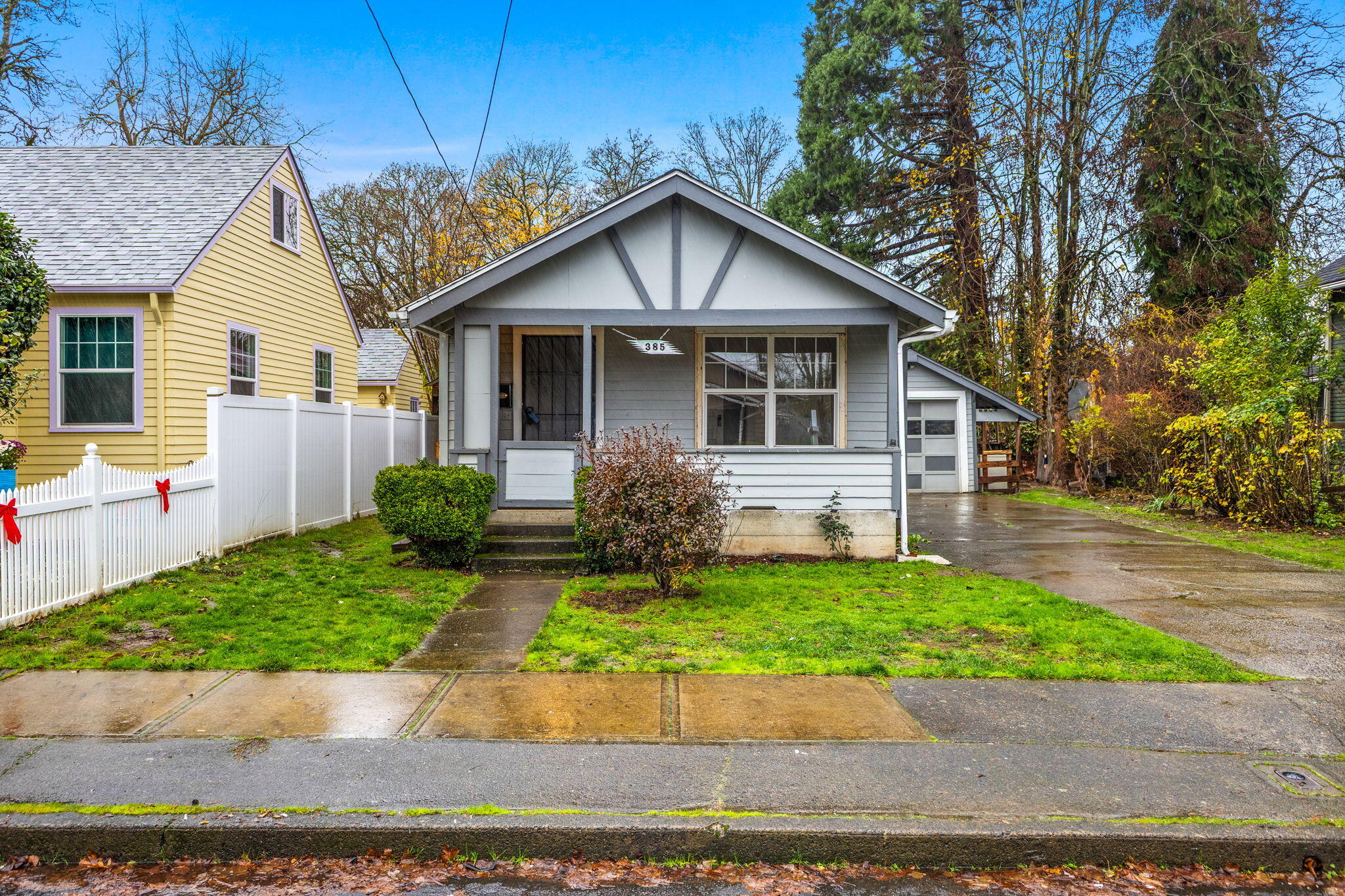 Cozy two-bedroom home featuring a detached garage and versatile outbuildings. Centrally located in Salem, this property provides quick access to local amenities, schools, and major roads. A great opportunity for first-time buyers, down-sizers, investors, or anyone seeking a convenient and manageable home.