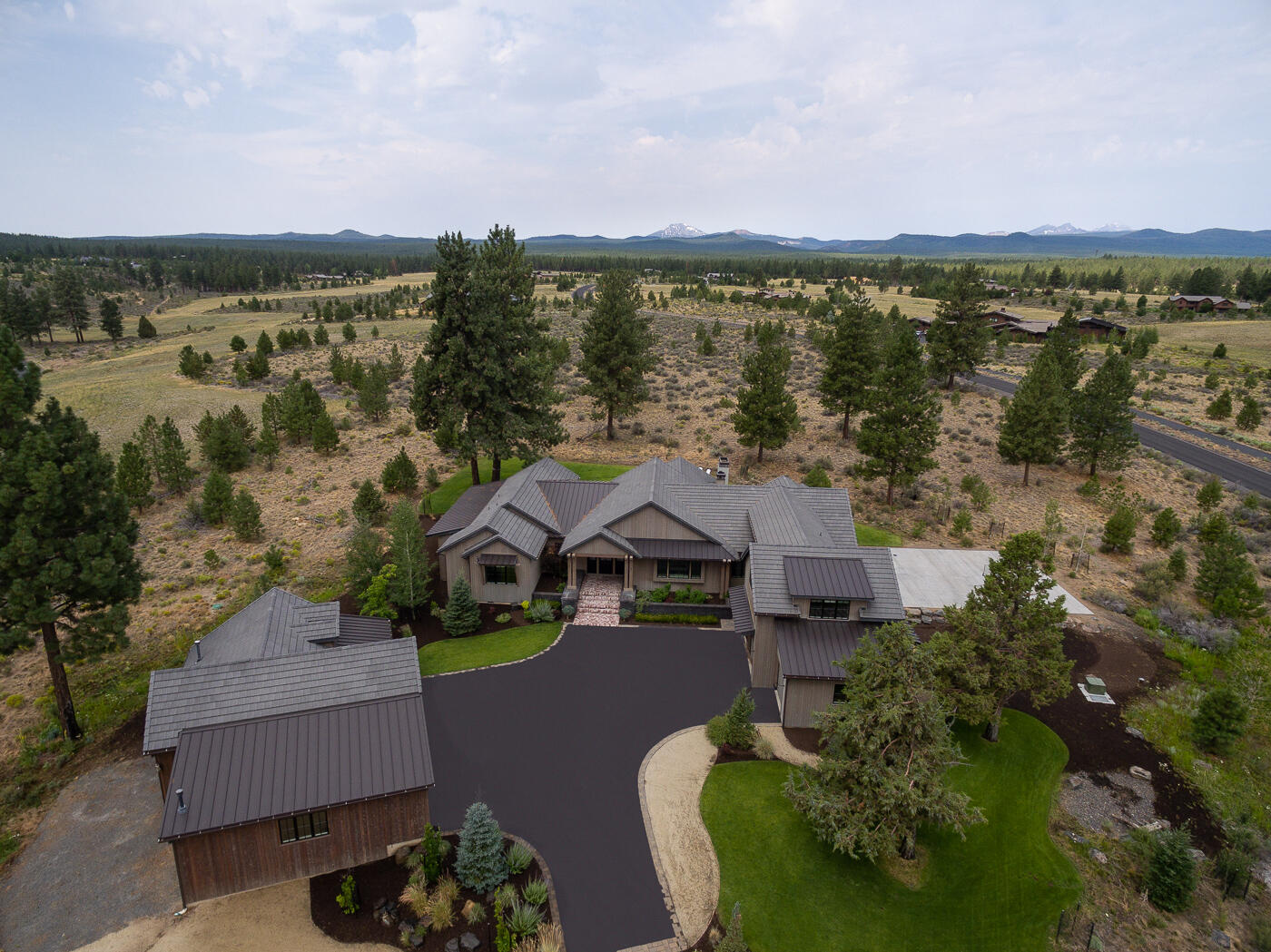 The Highlands at Broken Top - Residential