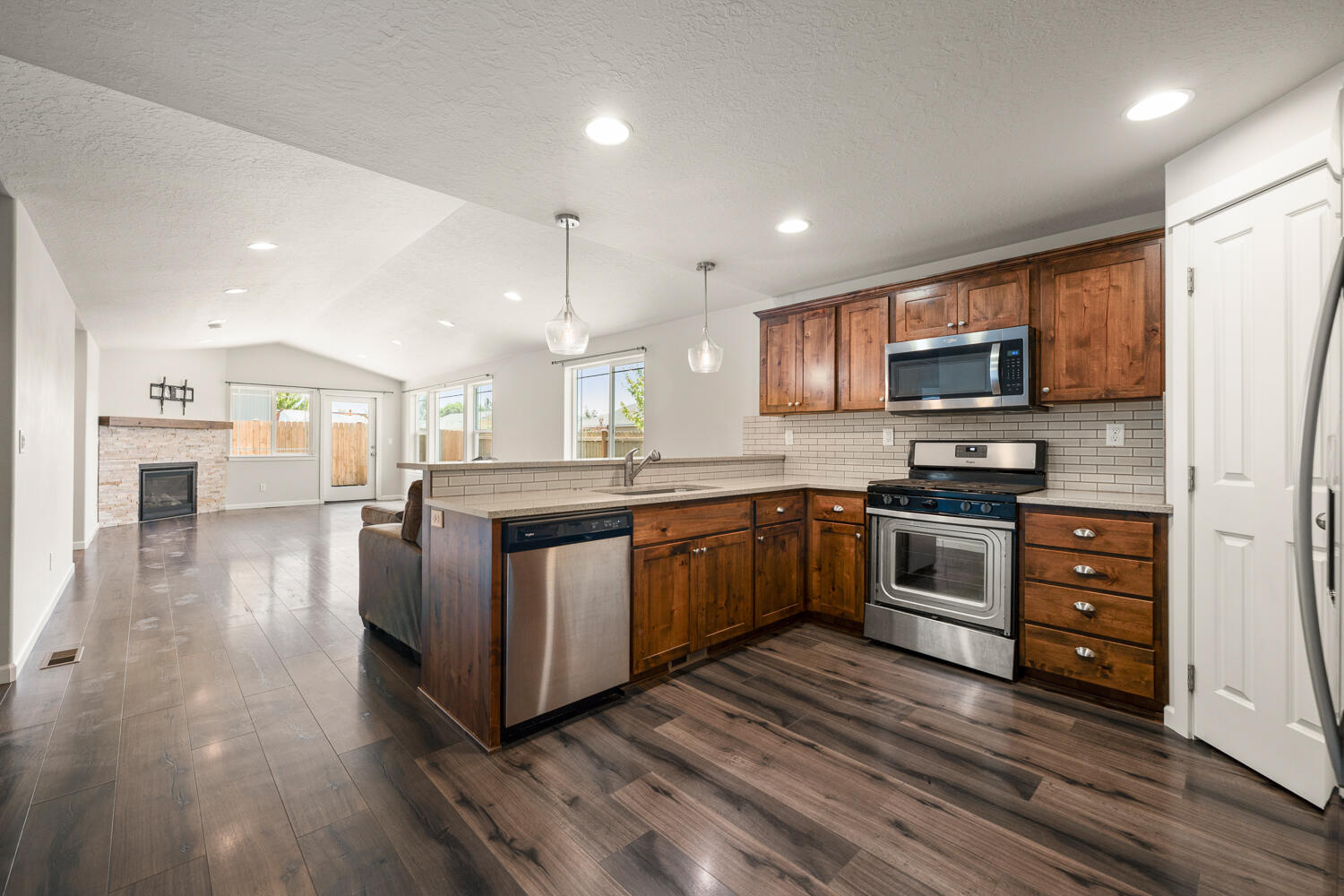Fieldstone Crossing - Residential