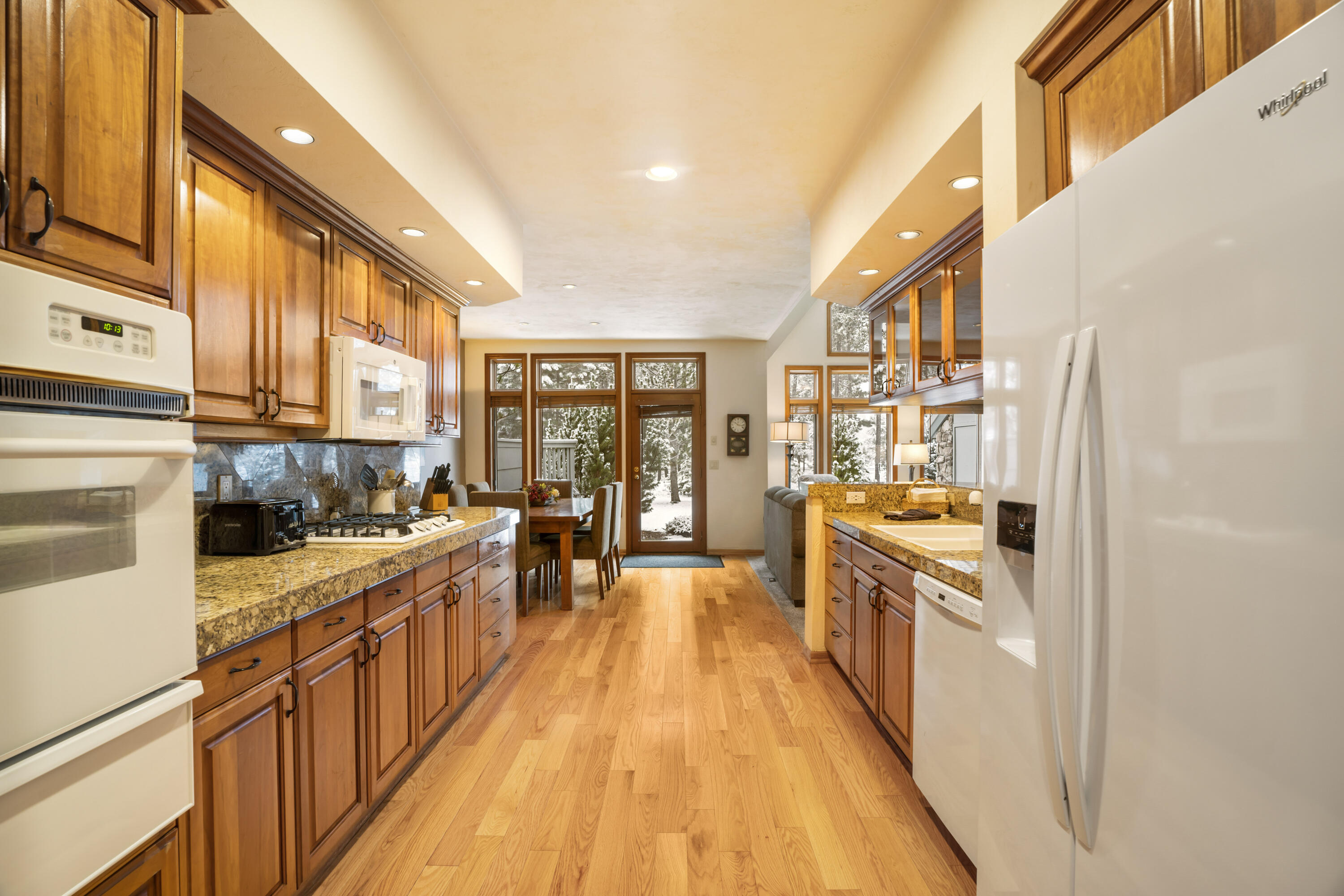 StoneTH - Residential