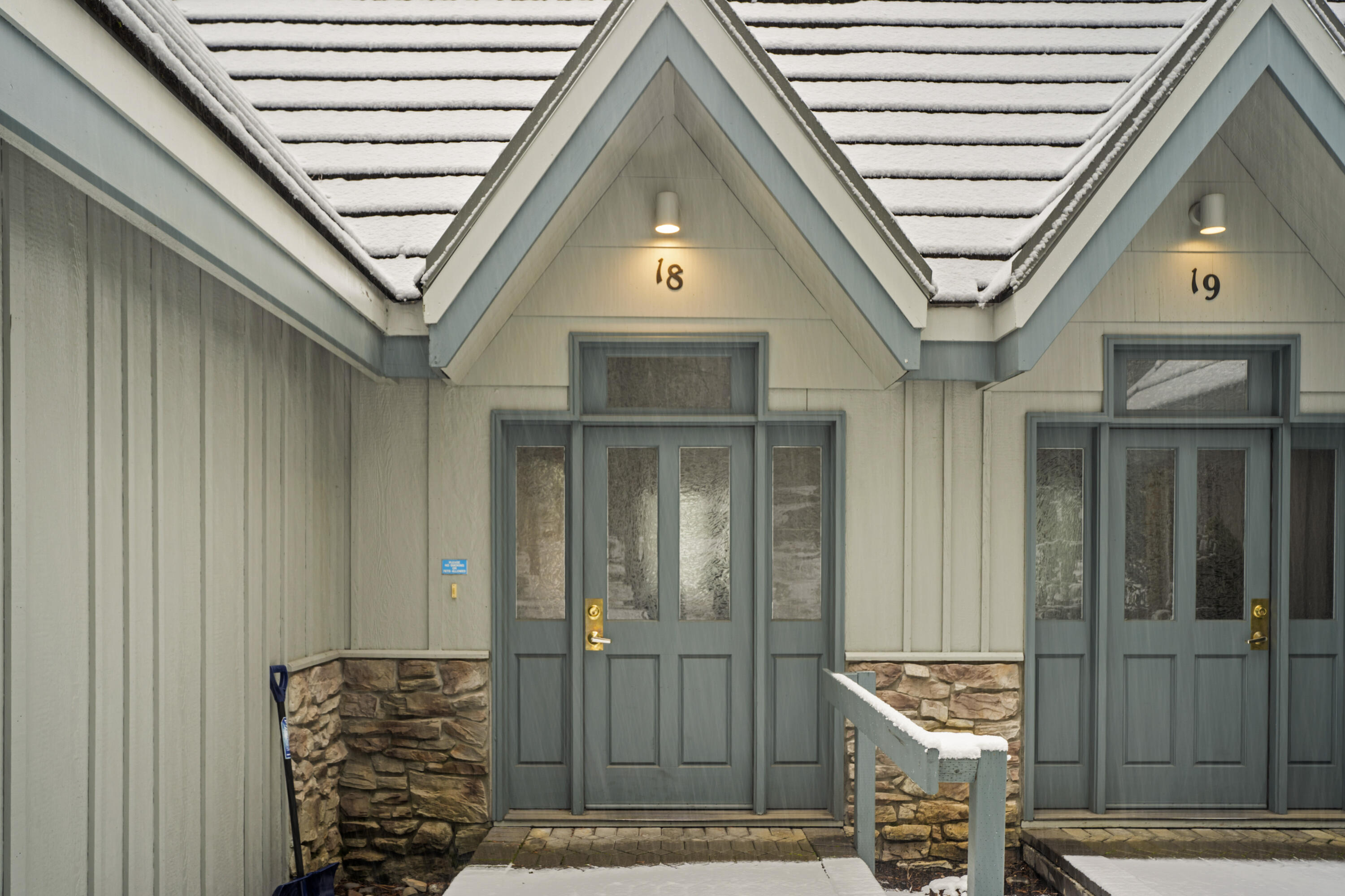 StoneTH - Residential