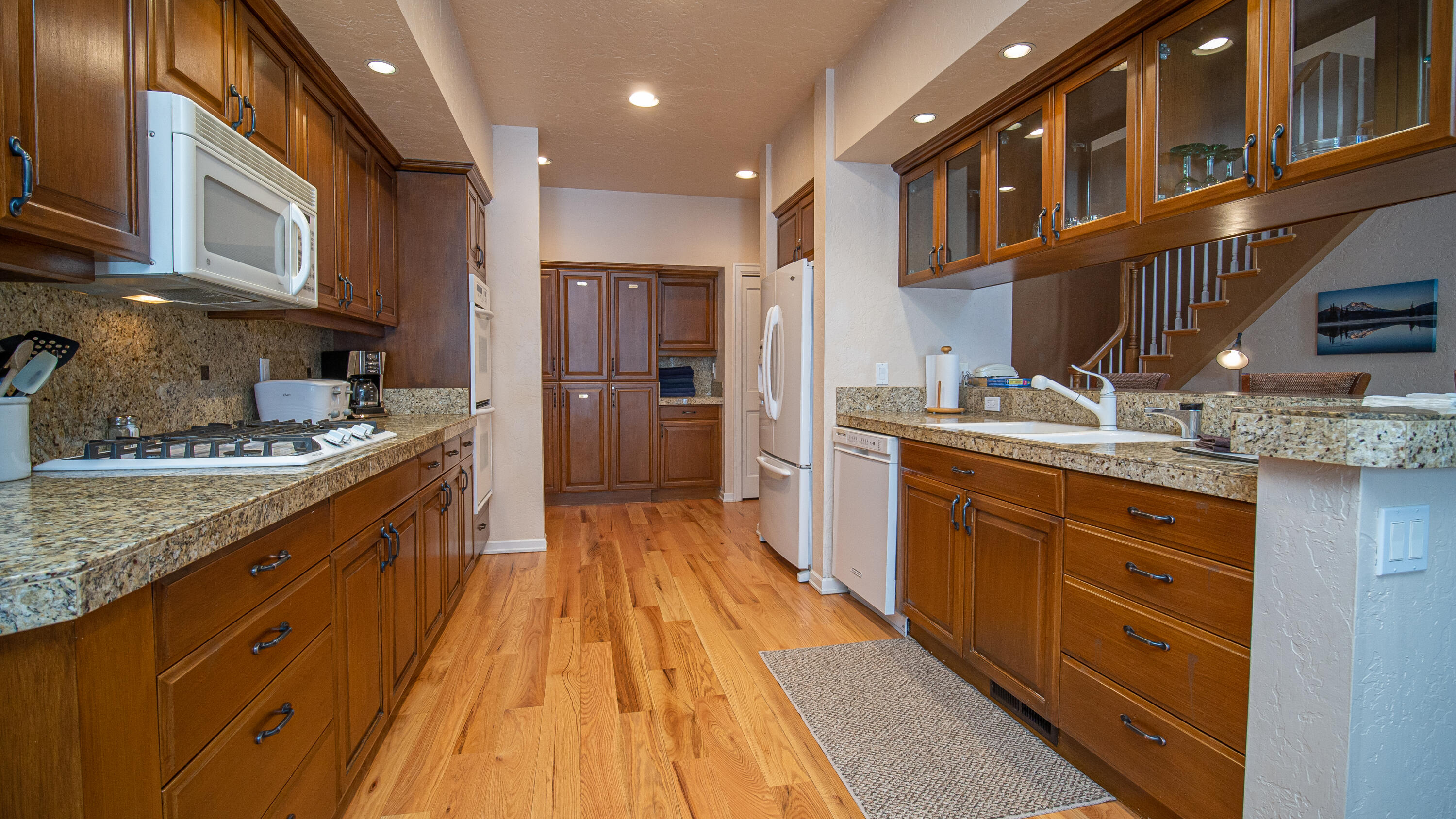 StoneTH - Residential