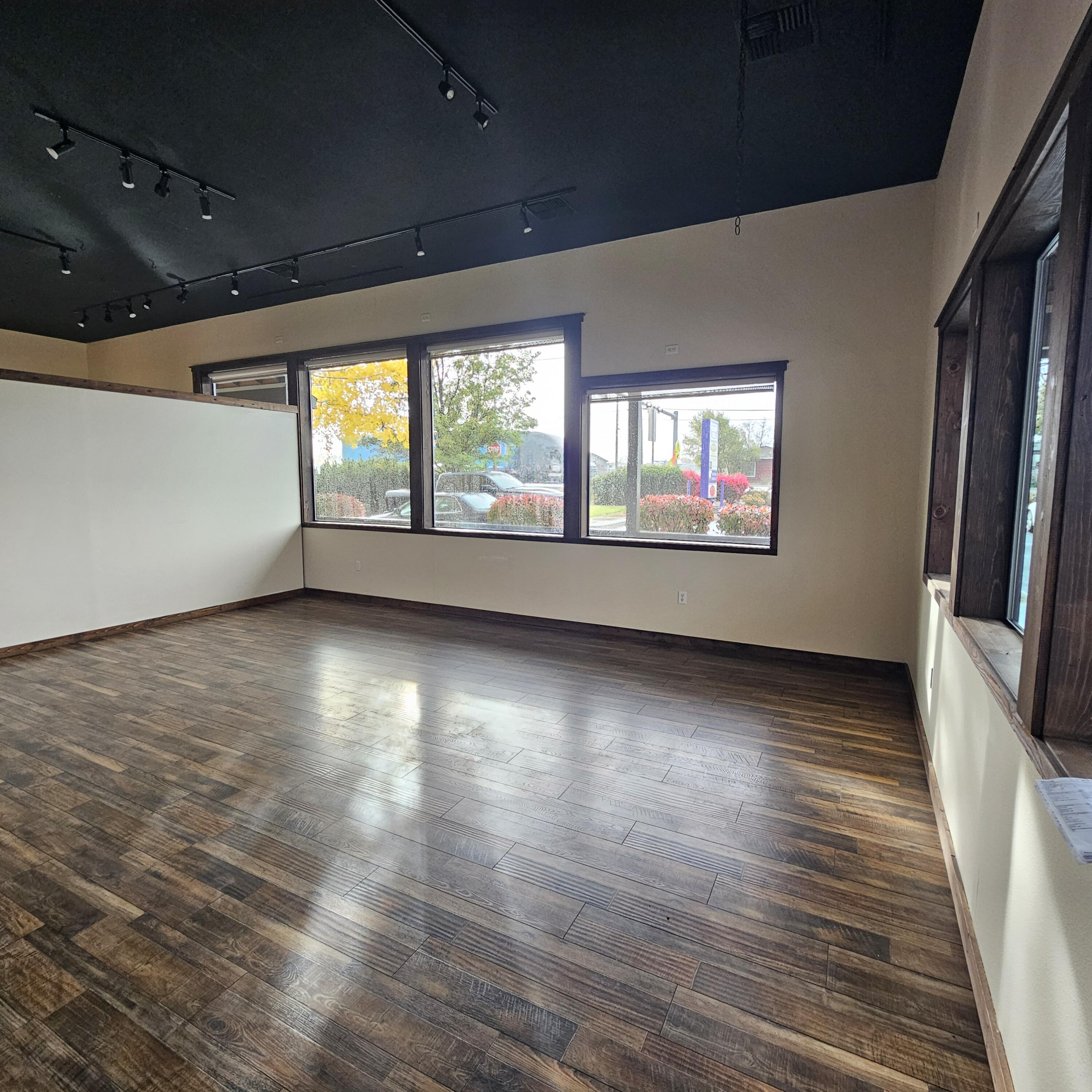 Hillman - Commercial Lease
